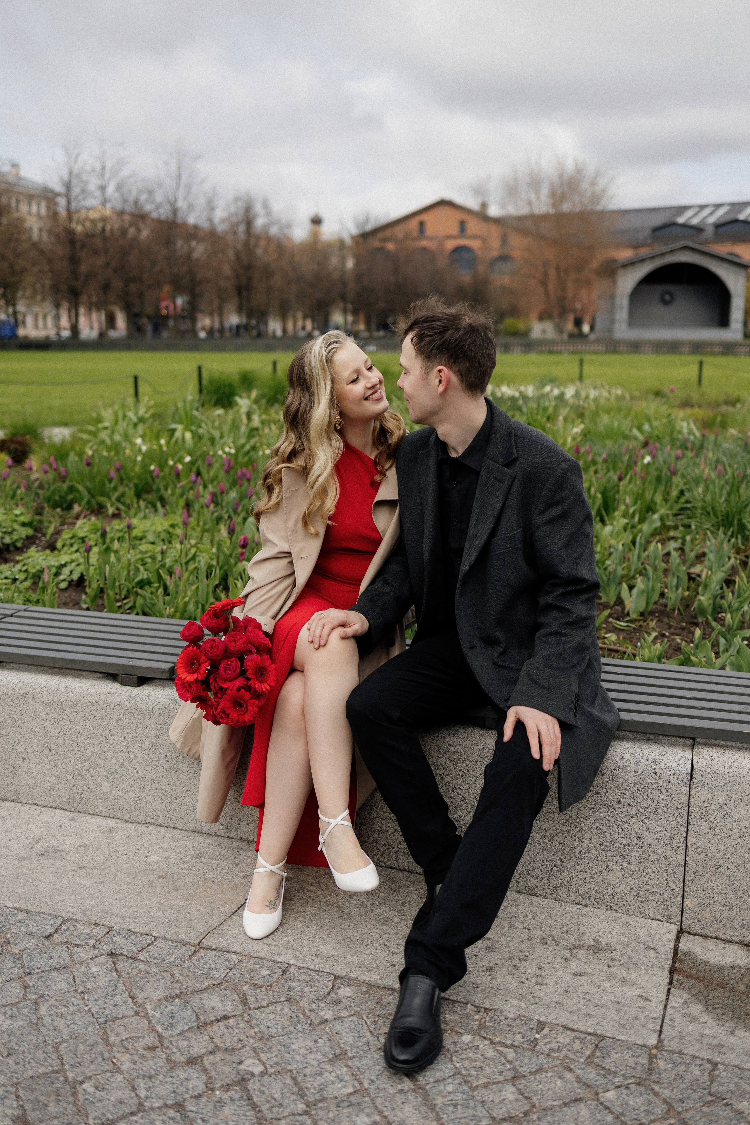 Прогулка по Новой Голландии. Свадебный фотограф в Санкт-Петербурге Ксения Кобышева