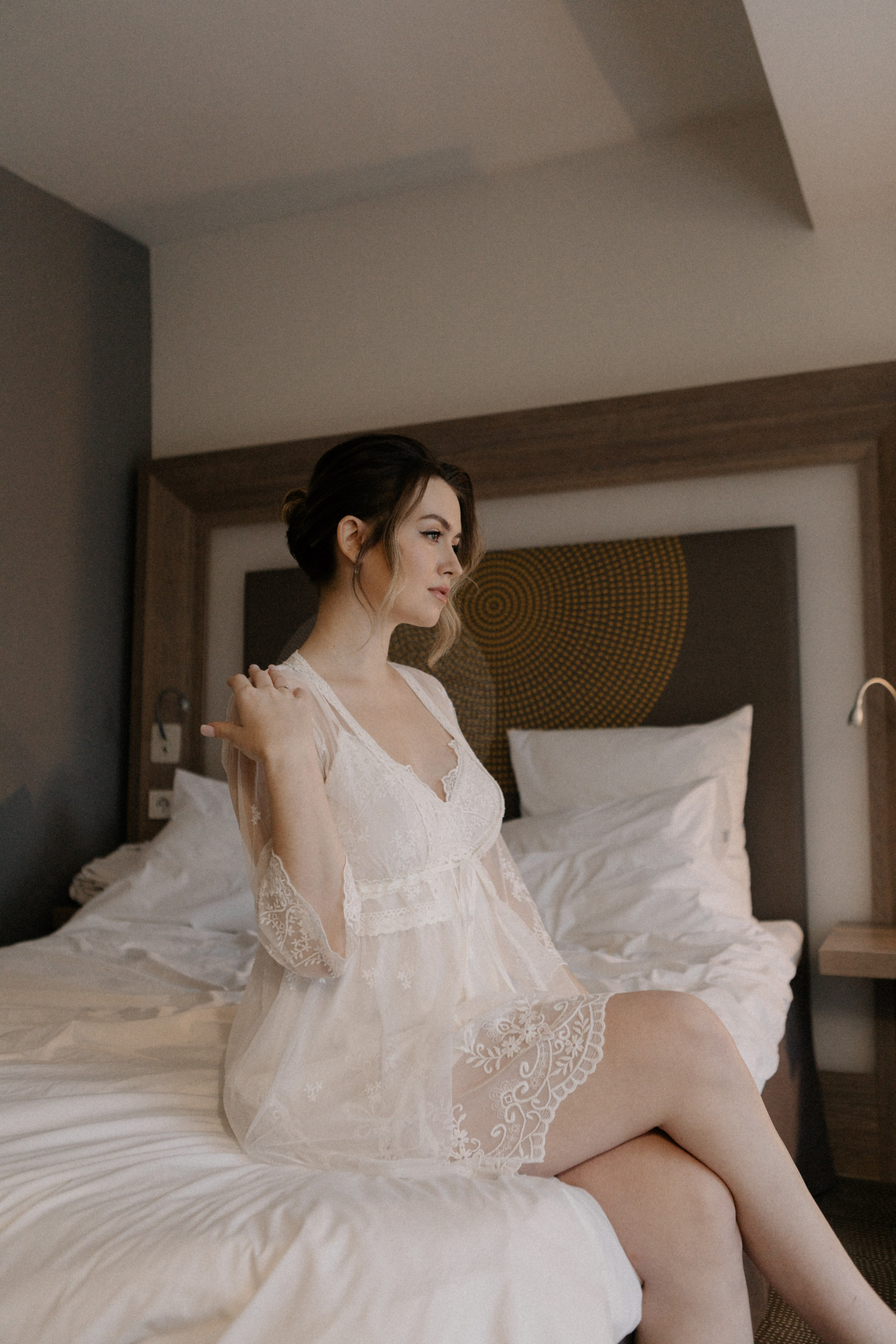 Ксюша и Илья. Утро в отеле роспись в Birds. Свадебный и портретный фотограф в Москве Анастасия Масюк