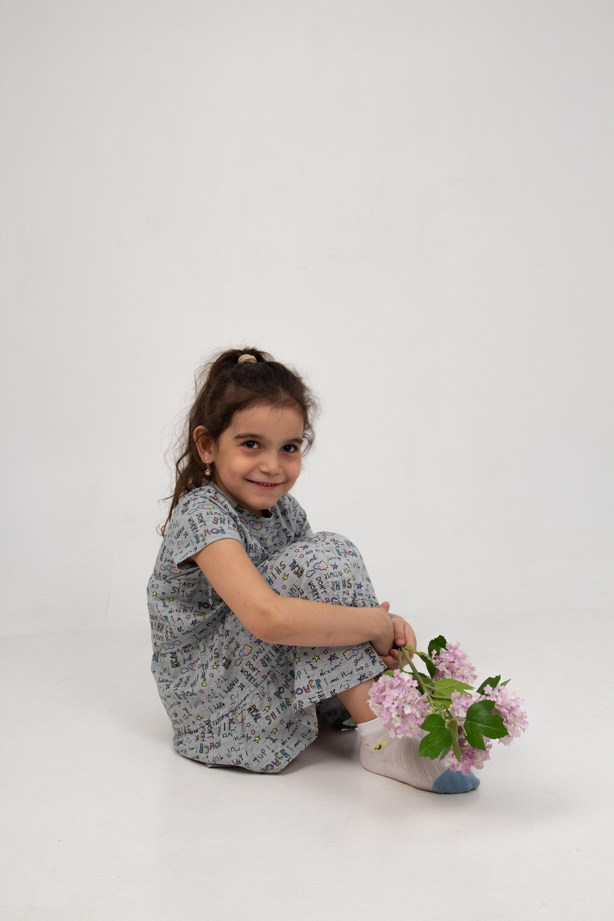 Съёмка детской одежды в студии (девочки). Фотограф Ирина Колесникова