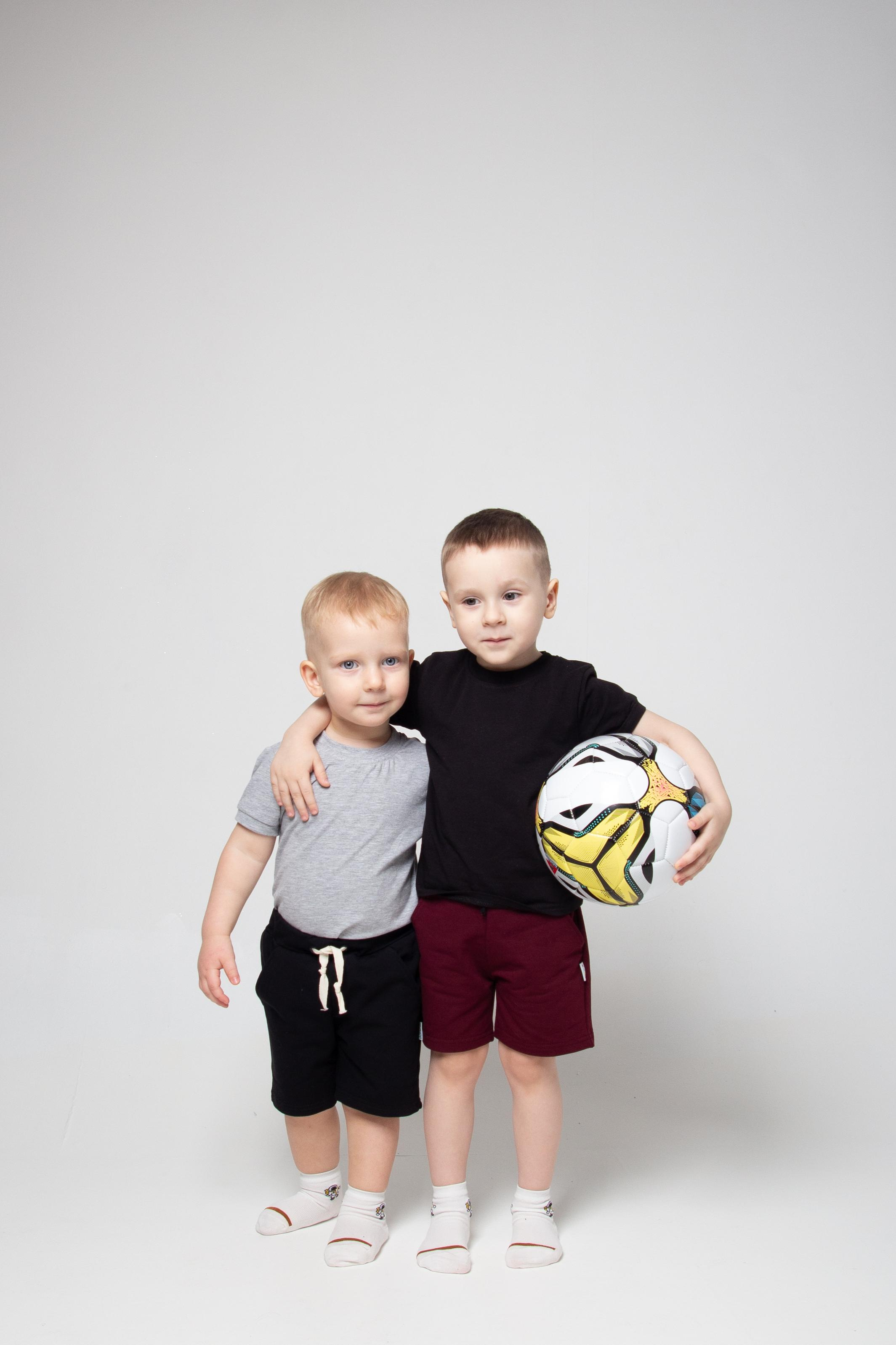 Съёмка детских комплектов в студии (мальчики). Фотограф Ирина Колесникова