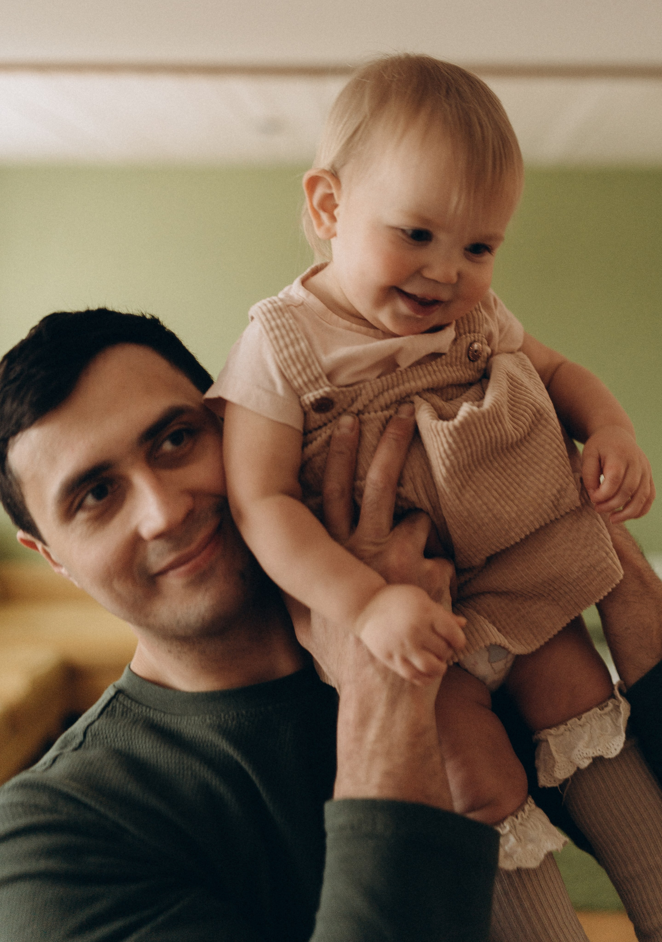 Роззи, Майкл, Лира и Яна. Семейный и домашний фотограф в Уфе Ирина Гарасюта