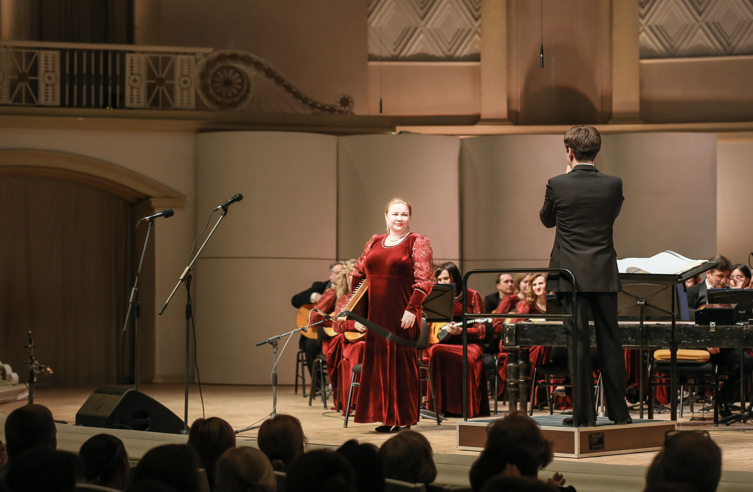 Концерт «Один виток вокруг планеты» ко Дню космонавтики. Дарья Письменюк / Darya Leitstern — фотограф, музыкант, журналист, путешественник