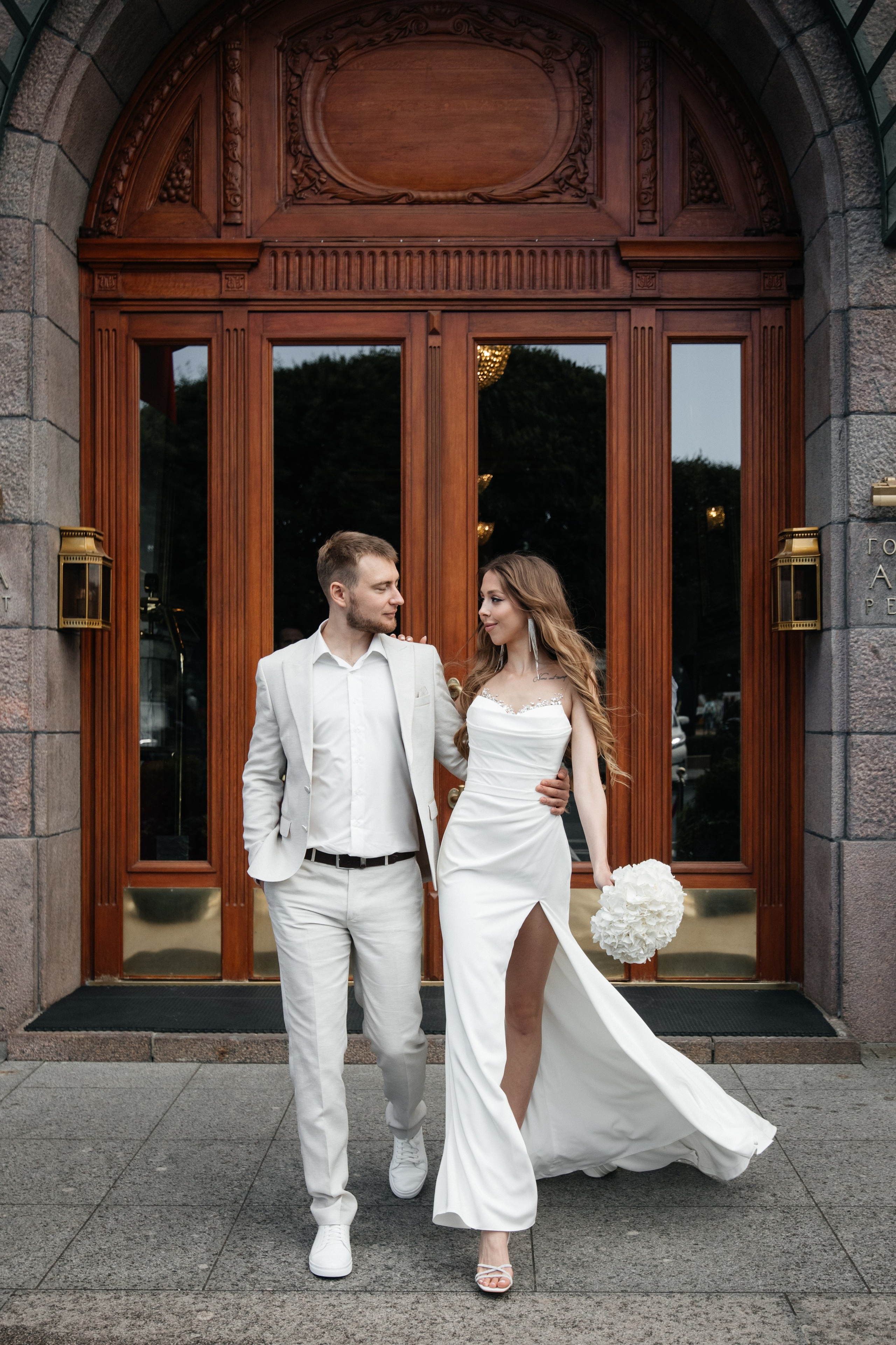 Контакты. Свадебный фотограф в Курске Антон Богданов