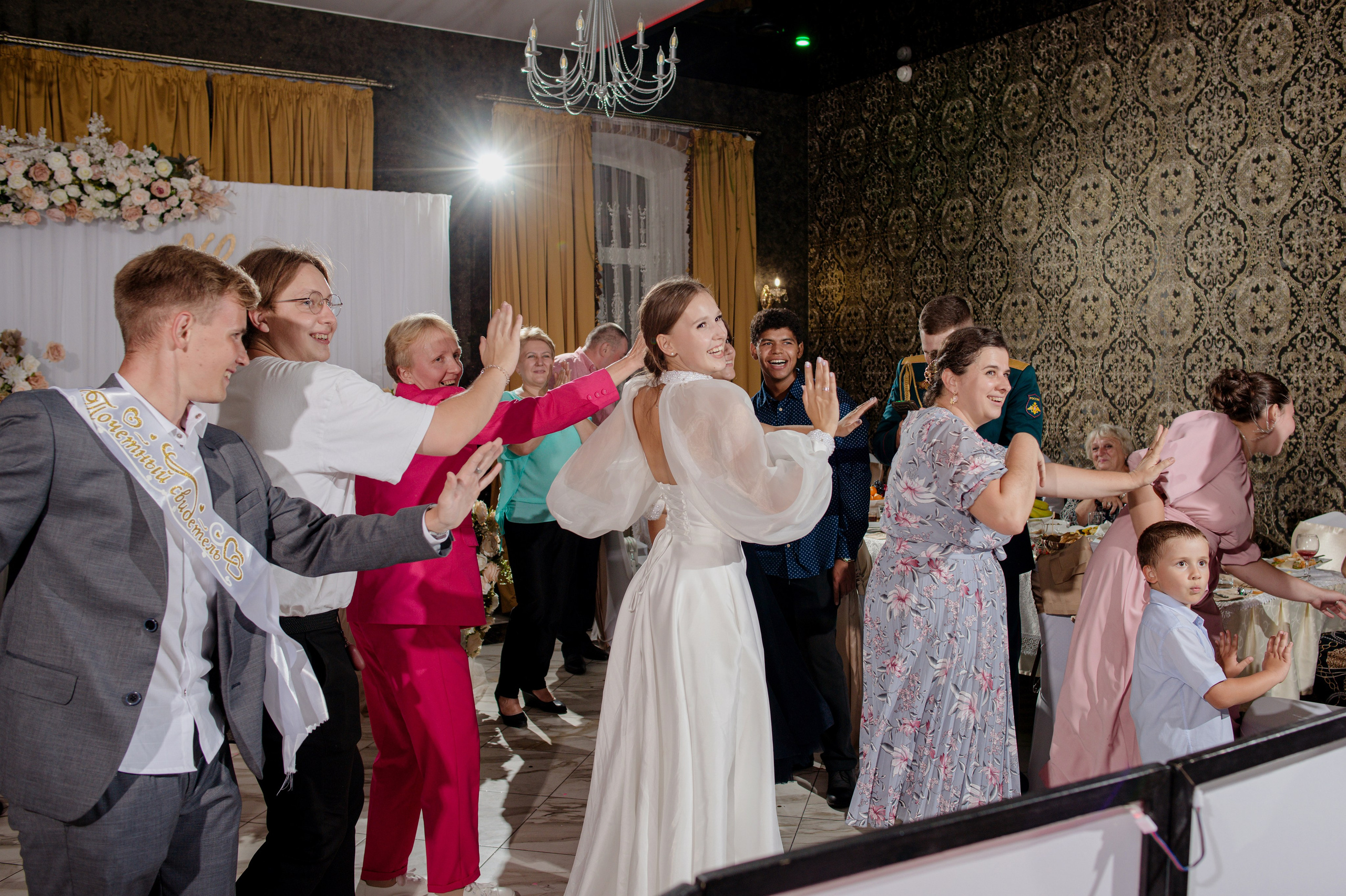 Николай и Виктория (г. Кашира). Королева Елена Свадебный и семейный фотограф в Туле