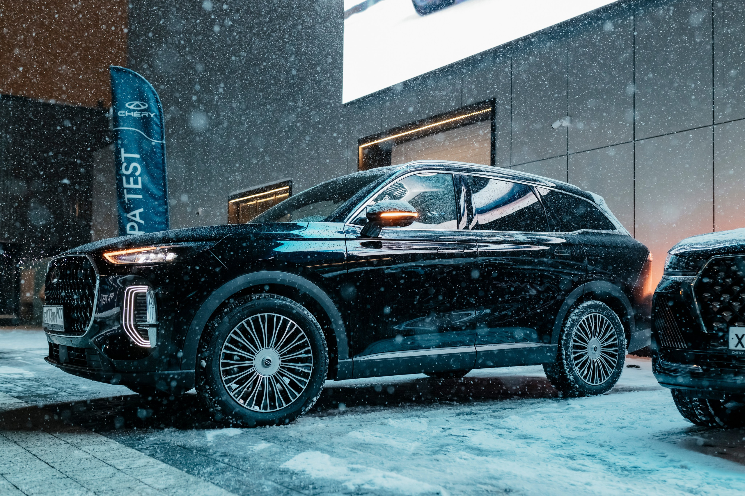 New Chery Tiggo 9. Репортажный, event, концертный и backstage фотограф из Москвы Виталий Кривцов