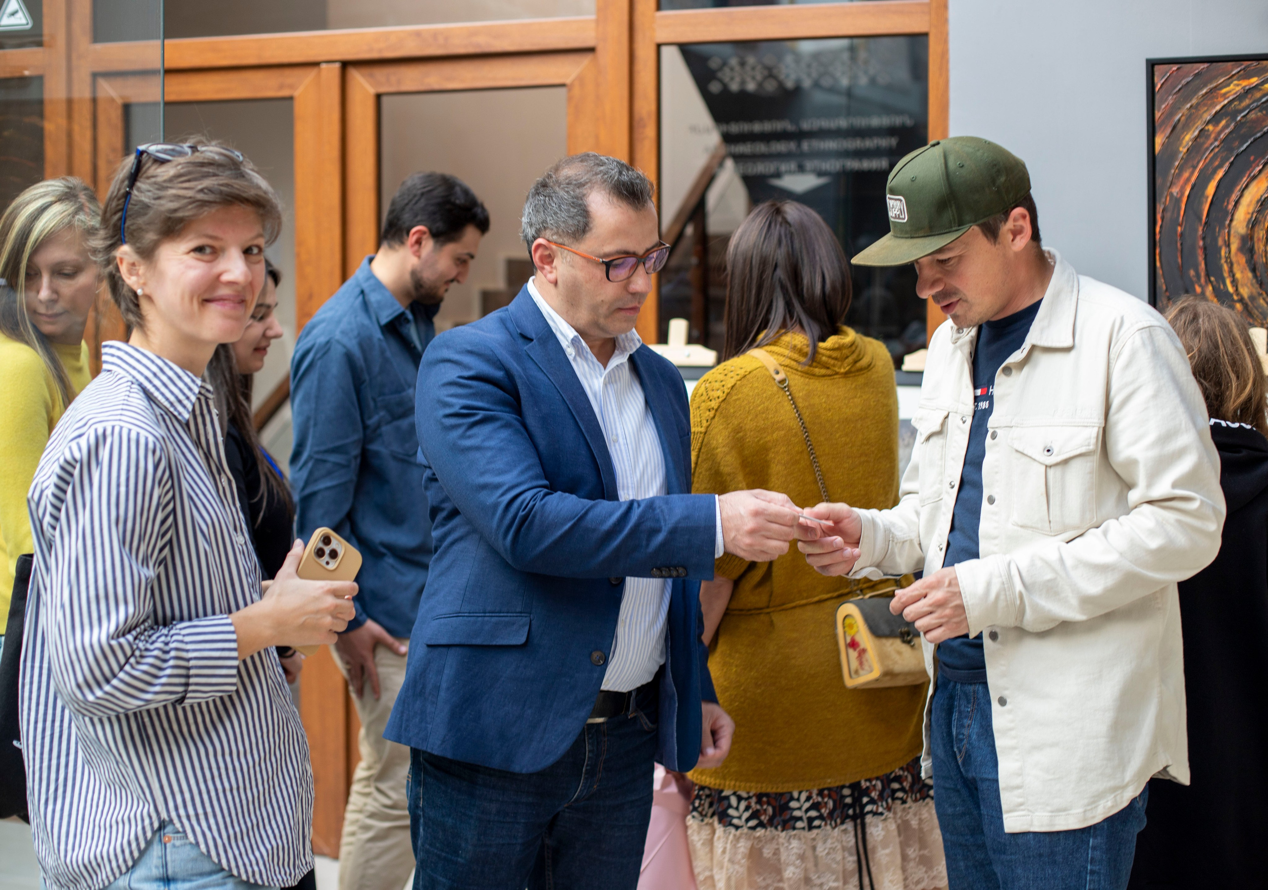 Выставка в г. Дилижан, Армения. Фоторепортаж А.Бабышевой. Арт-фотограф Ксения Якутович