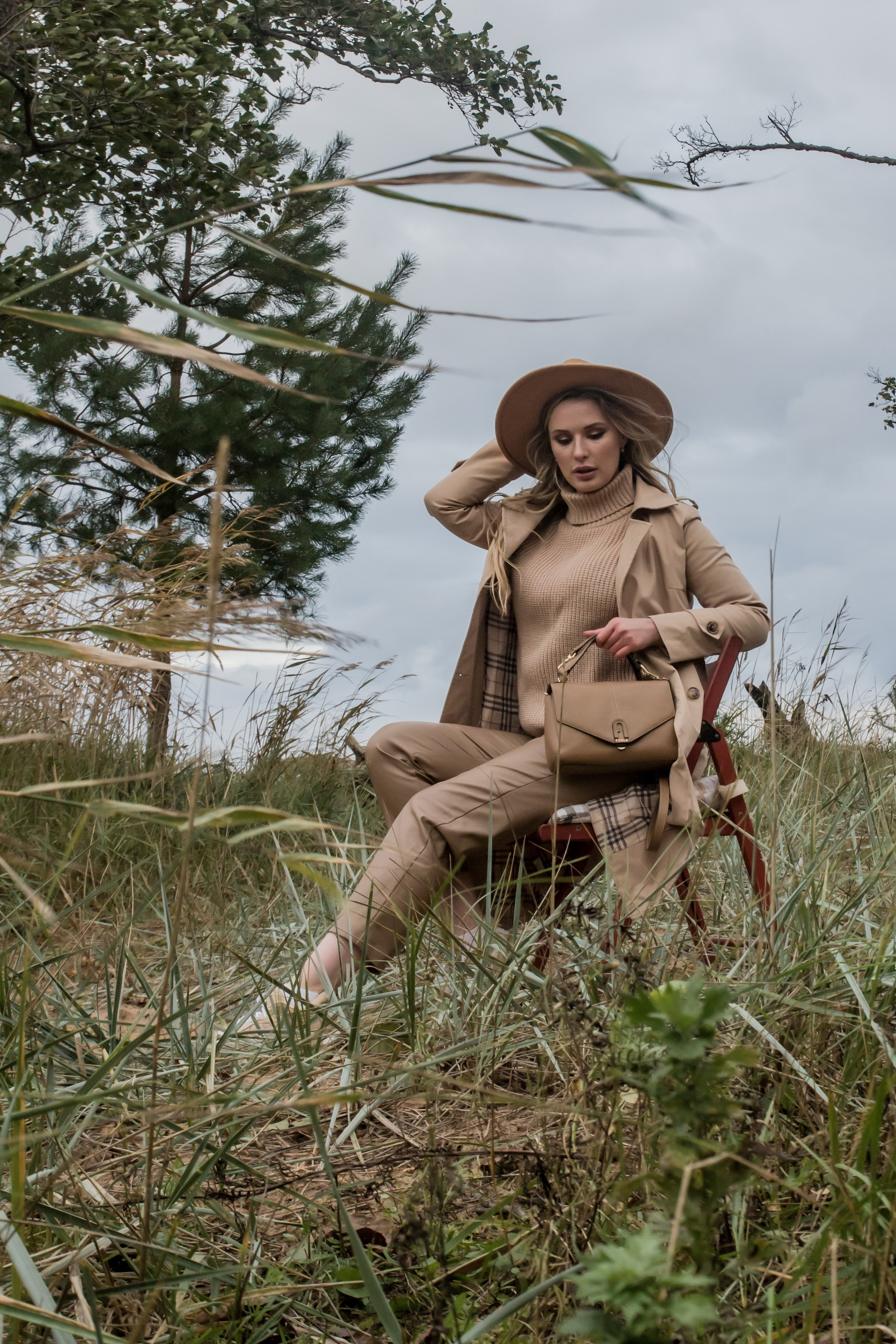 На берегу… С пушистым любимками🐾🐾. Женский портрет и немного больше в Санкт-Петербурге