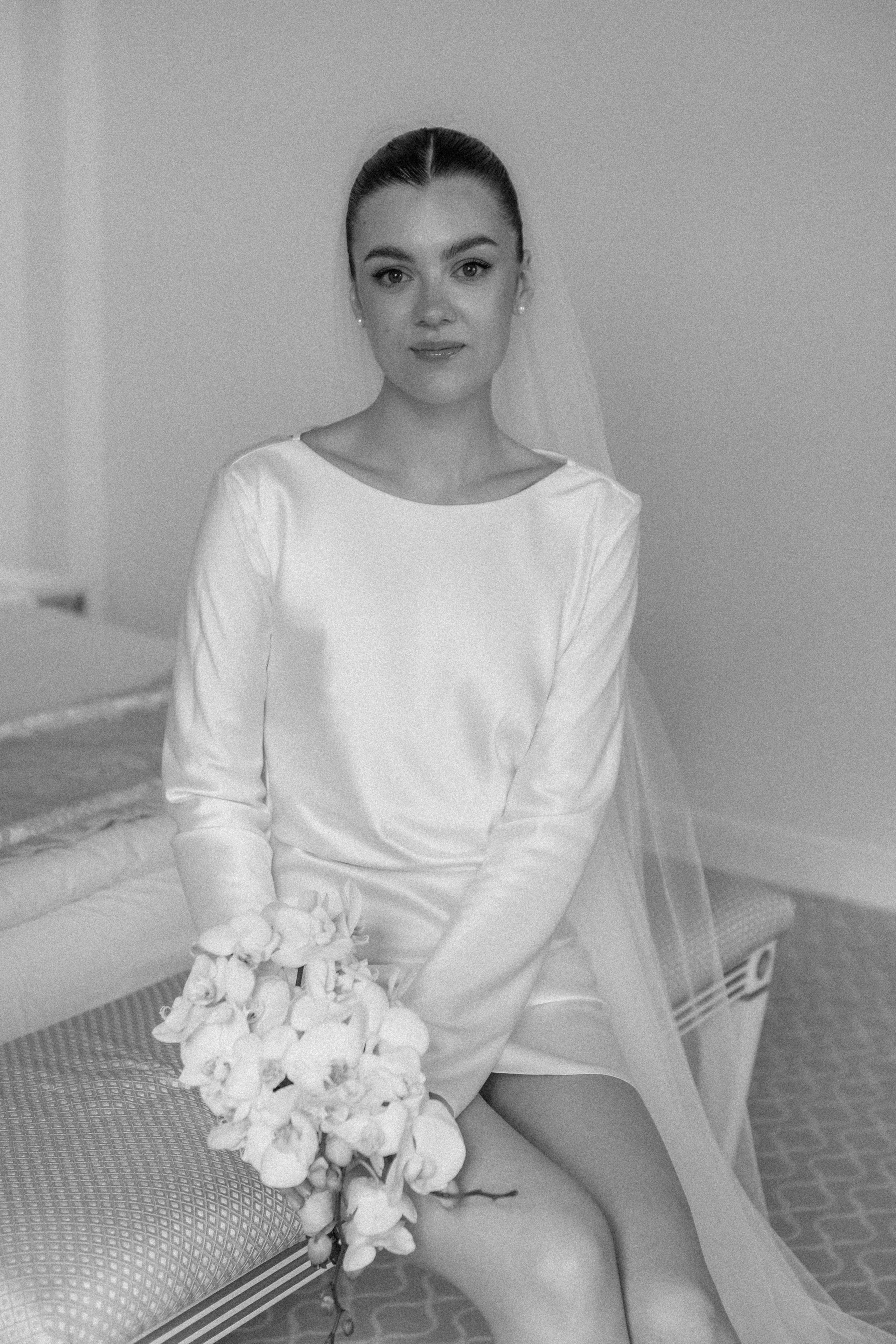 Wedding day in VERSAL PARK. Wedding PHOTOGRAPHER Andrew Vnukov