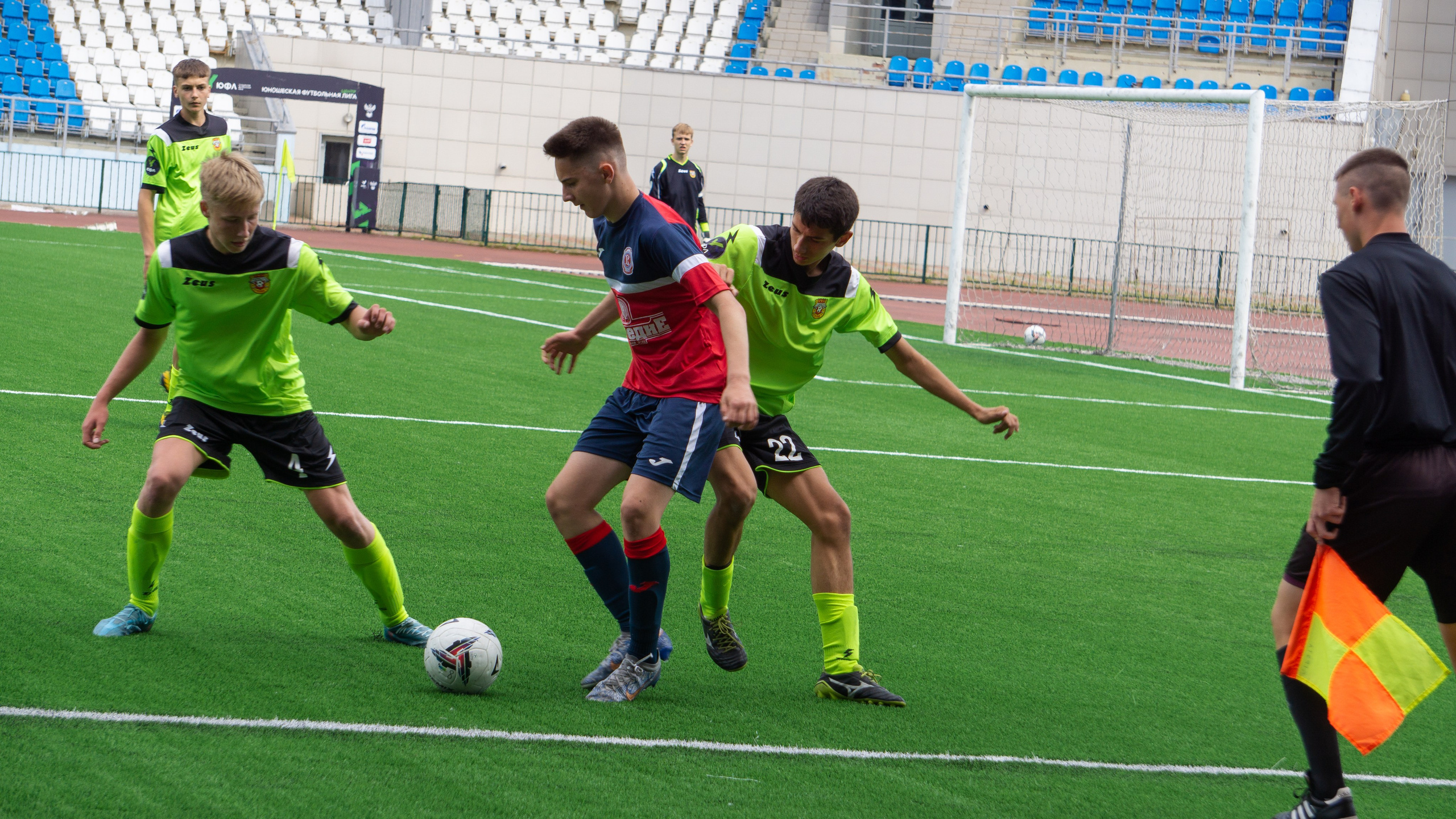 Юношеская Футбольная лига. Yaratezza production