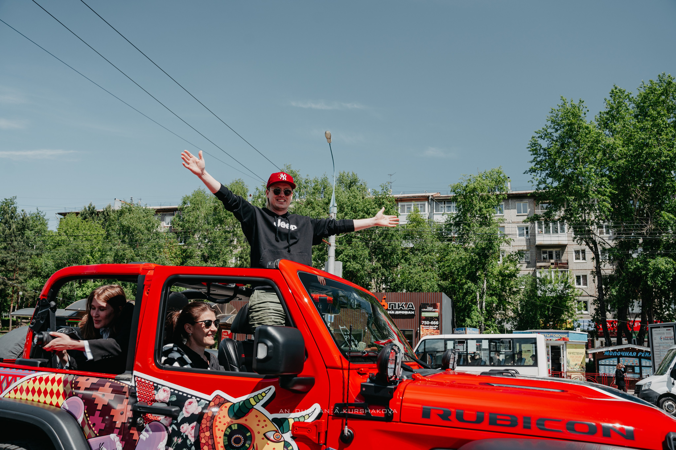 Открытие сезона авто без крыш. Фотограф, видеограф и пилот дрона на Байкале