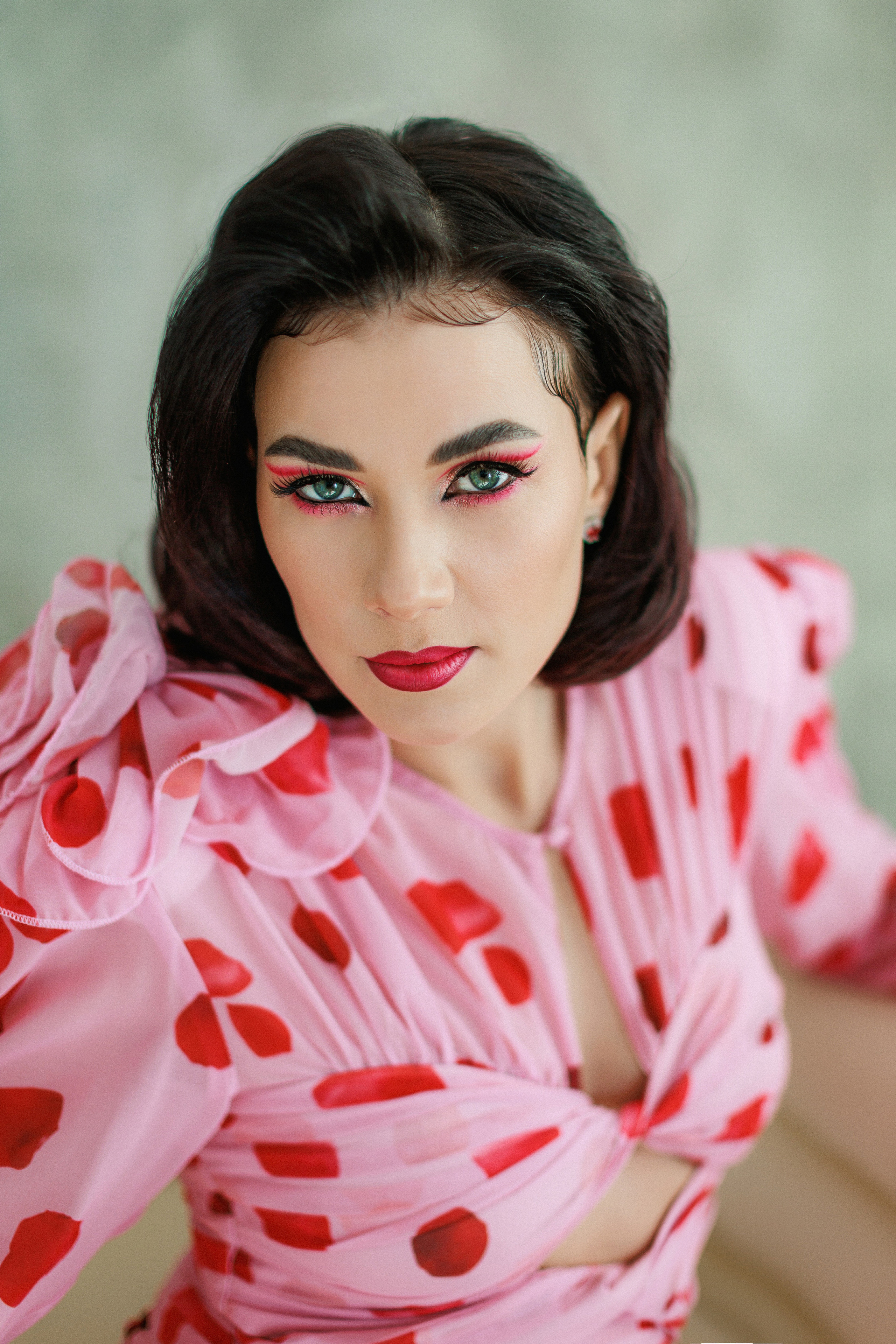 В студии. Свадебный, семейный и детский фотограф в городе Партизанск, Находка