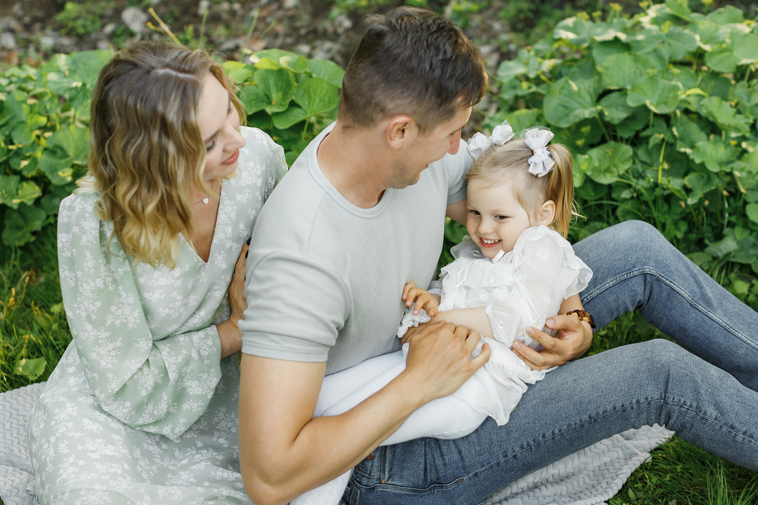 На природе. Свадебный, семейный и детский фотограф в городе Партизанск, Находка