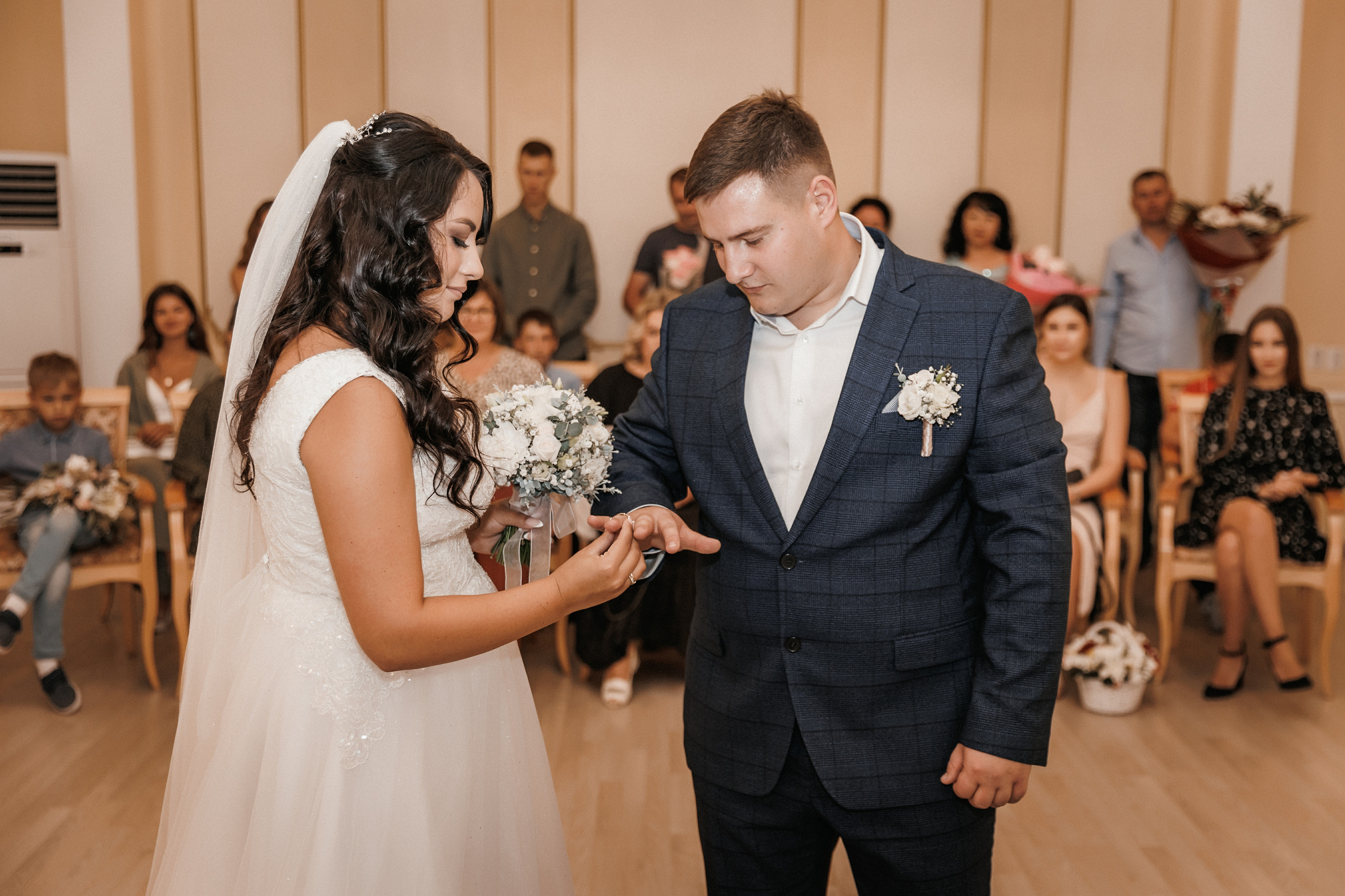 Кирилл и Алёна. Свадебный, семейный и детский фотограф в городе Партизанск, Находка