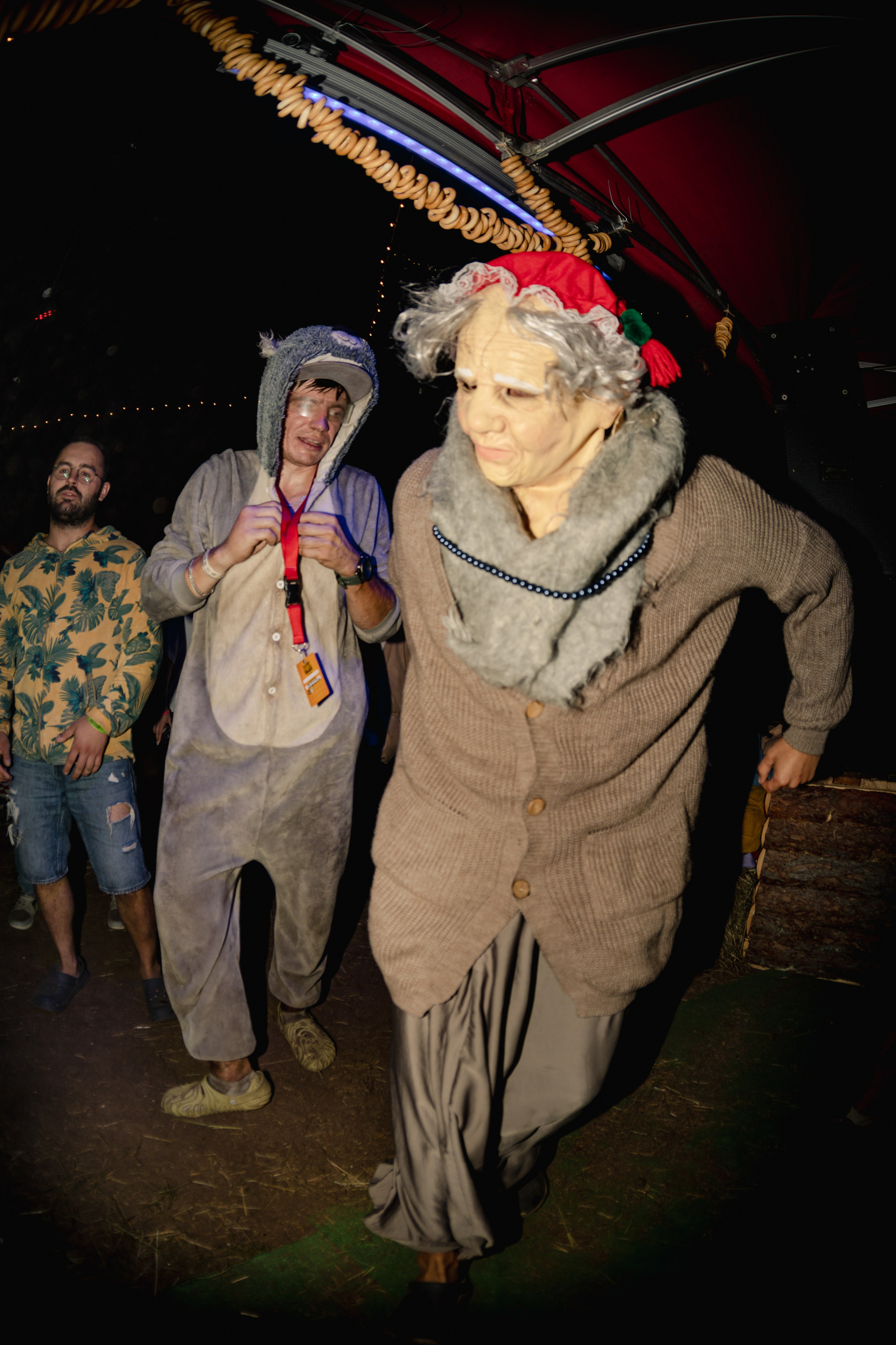 Фестиваль Hello Camper закрытие 2024. Репортажный и портретный фотограф в Санктпетербурге. Видиосъемка мероприятий в Санкт-Петербурге