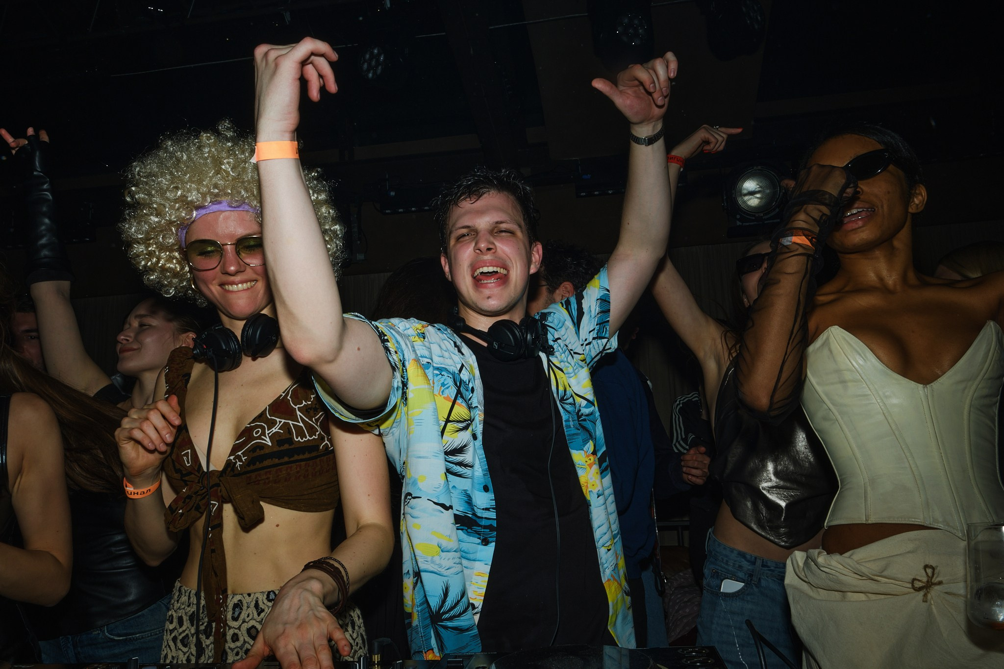 Playlist party & original. Анна Дериглазова | Коммерческий фотограф в Москве