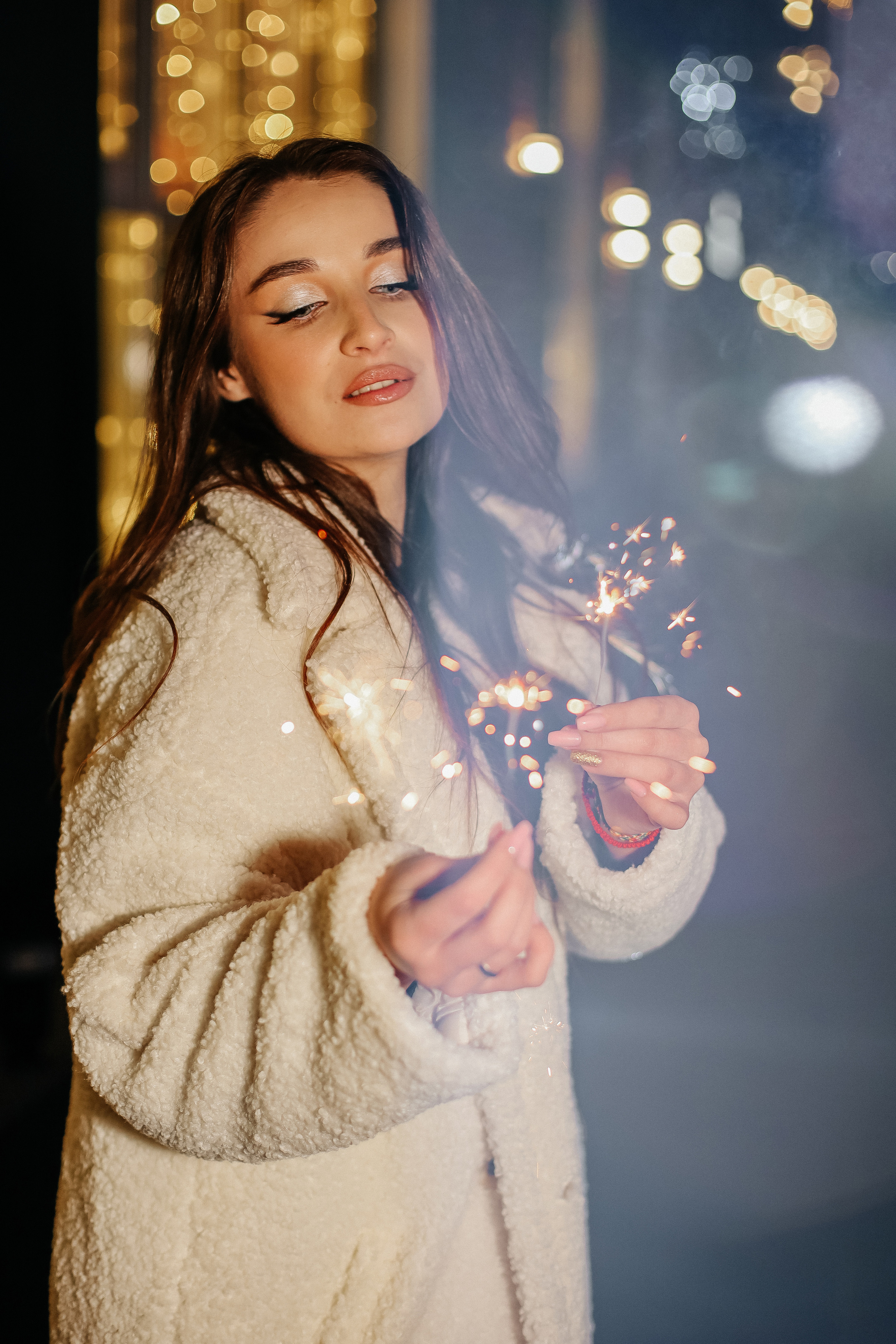 Аромат мандарин и хвои. Зимняя история Оли. Свадебный фотограф Ольга Гречко