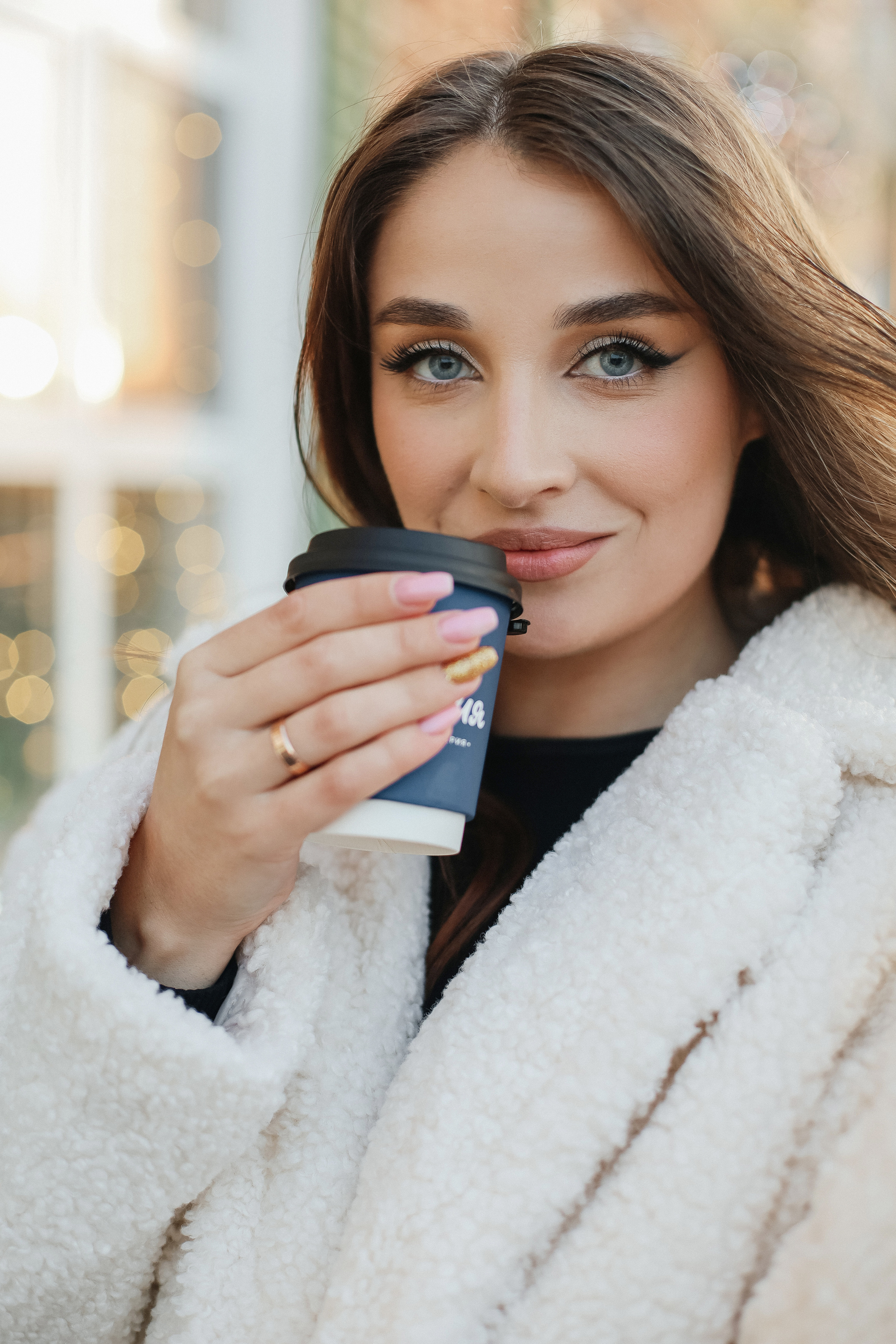 Аромат мандарин и хвои. Зимняя история Оли. Свадебный фотограф Ольга Гречко