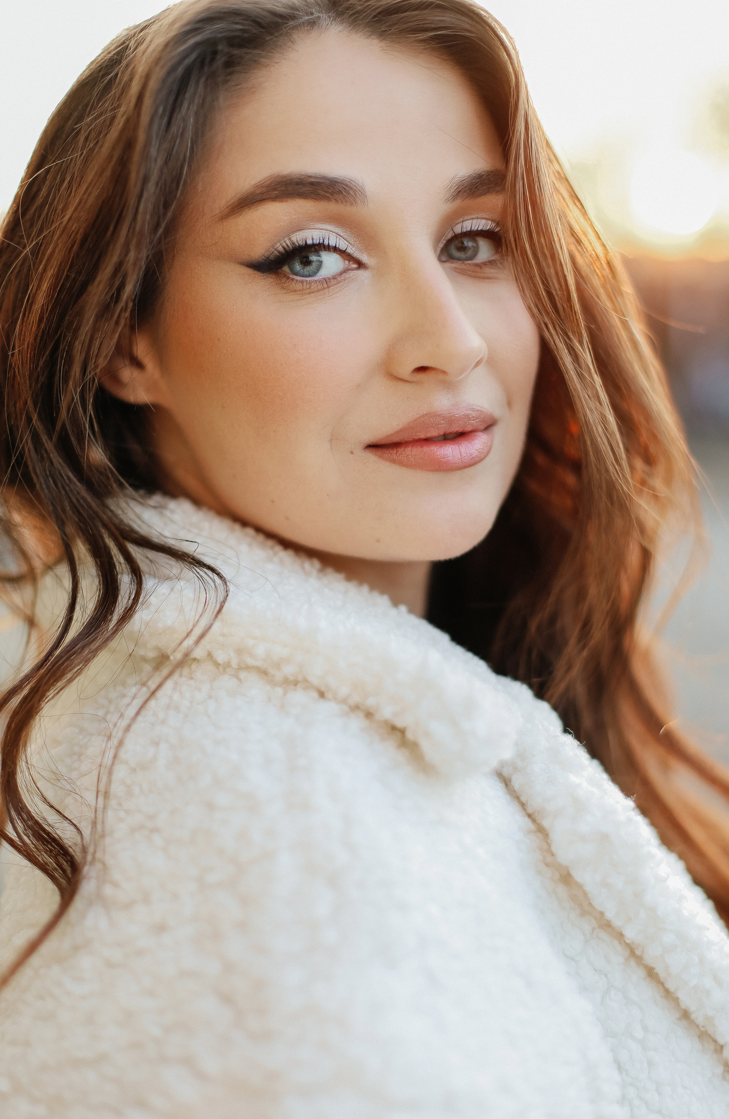 Аромат мандарин и хвои. Зимняя история Оли. Свадебный фотограф Ольга Гречко