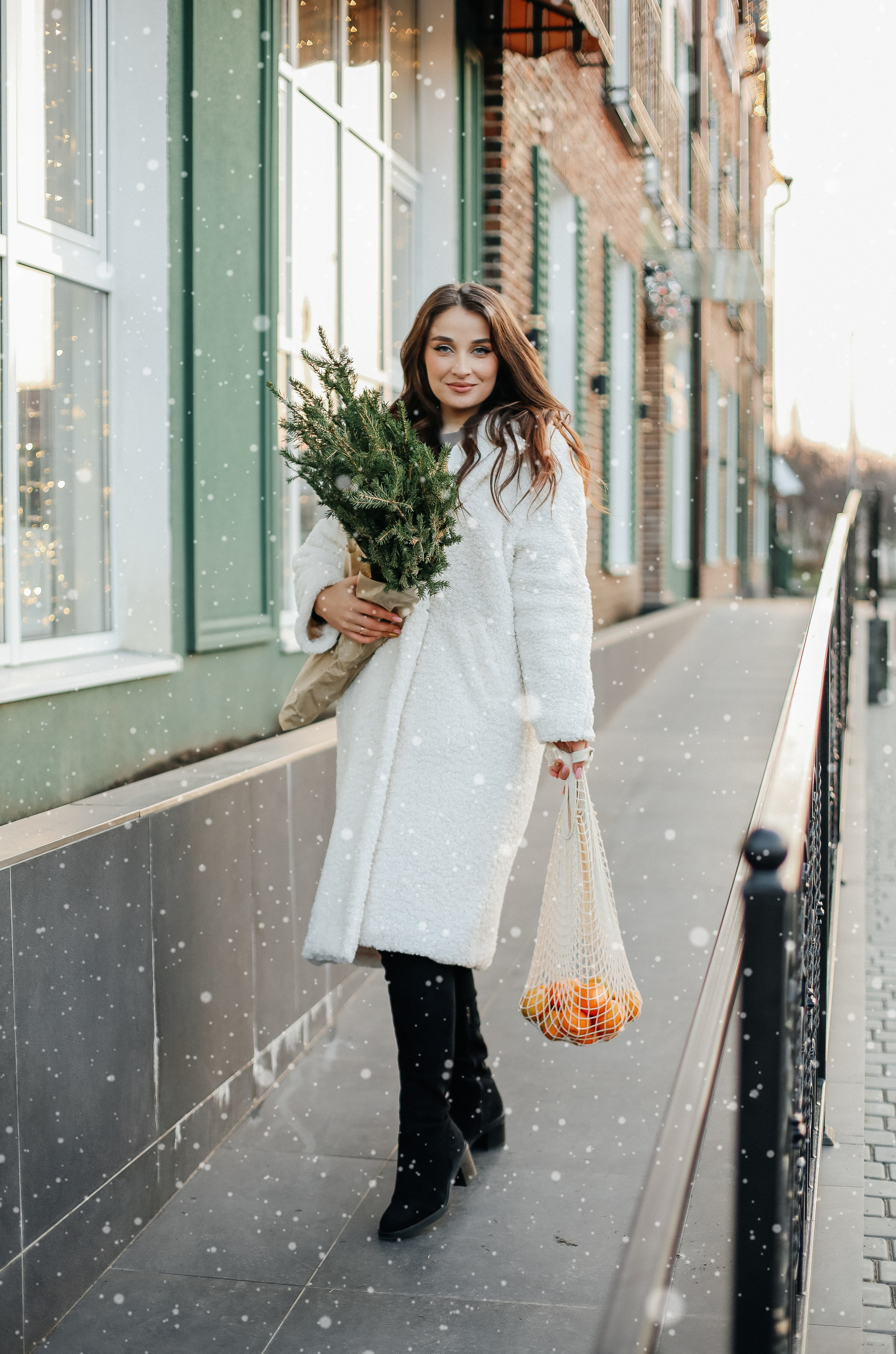 Аромат мандарин и хвои. Зимняя история Оли. Свадебный фотограф Ольга Гречко