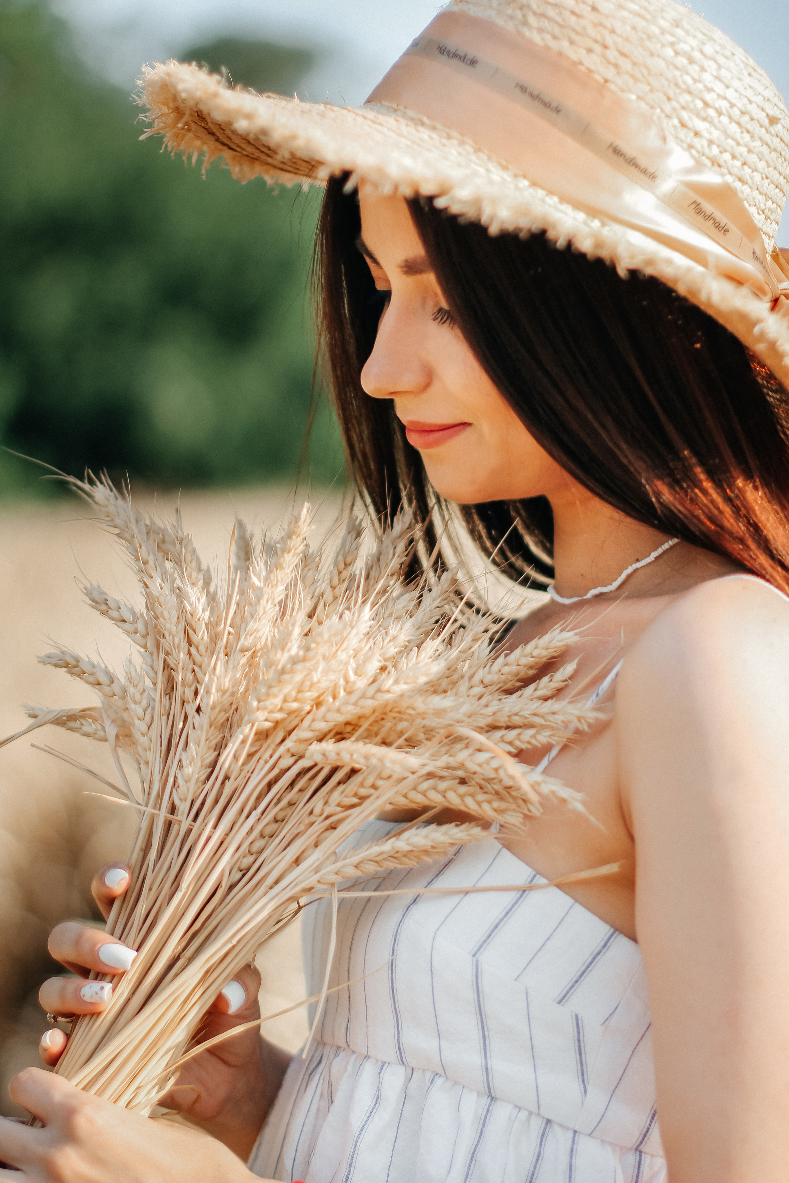 Настя в пшеничном поле. Свадебный фотограф Ольга Гречко