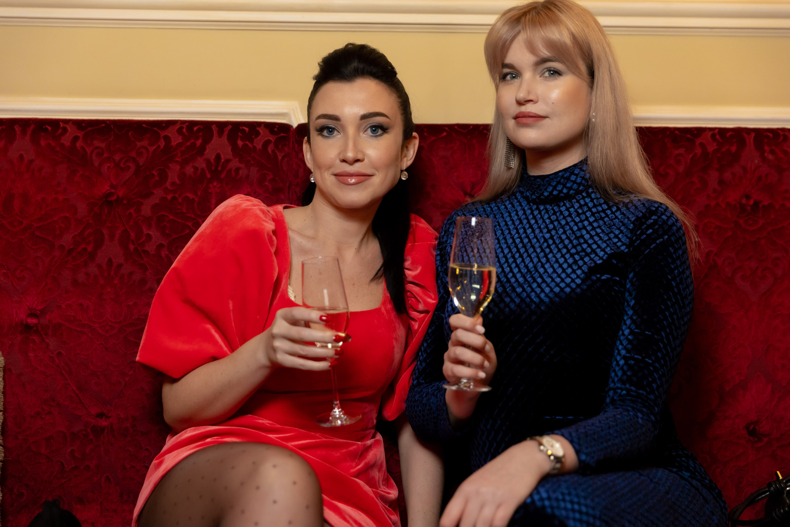 Фотосъёмка Новогоднего корпоратива в концептуальном ресторане в центре Санкт-Петербурга. Фотограф на праздник, корпоратив, День Рождения и Юбилей в г. Санкт-Петербурге Алексей Анкушев