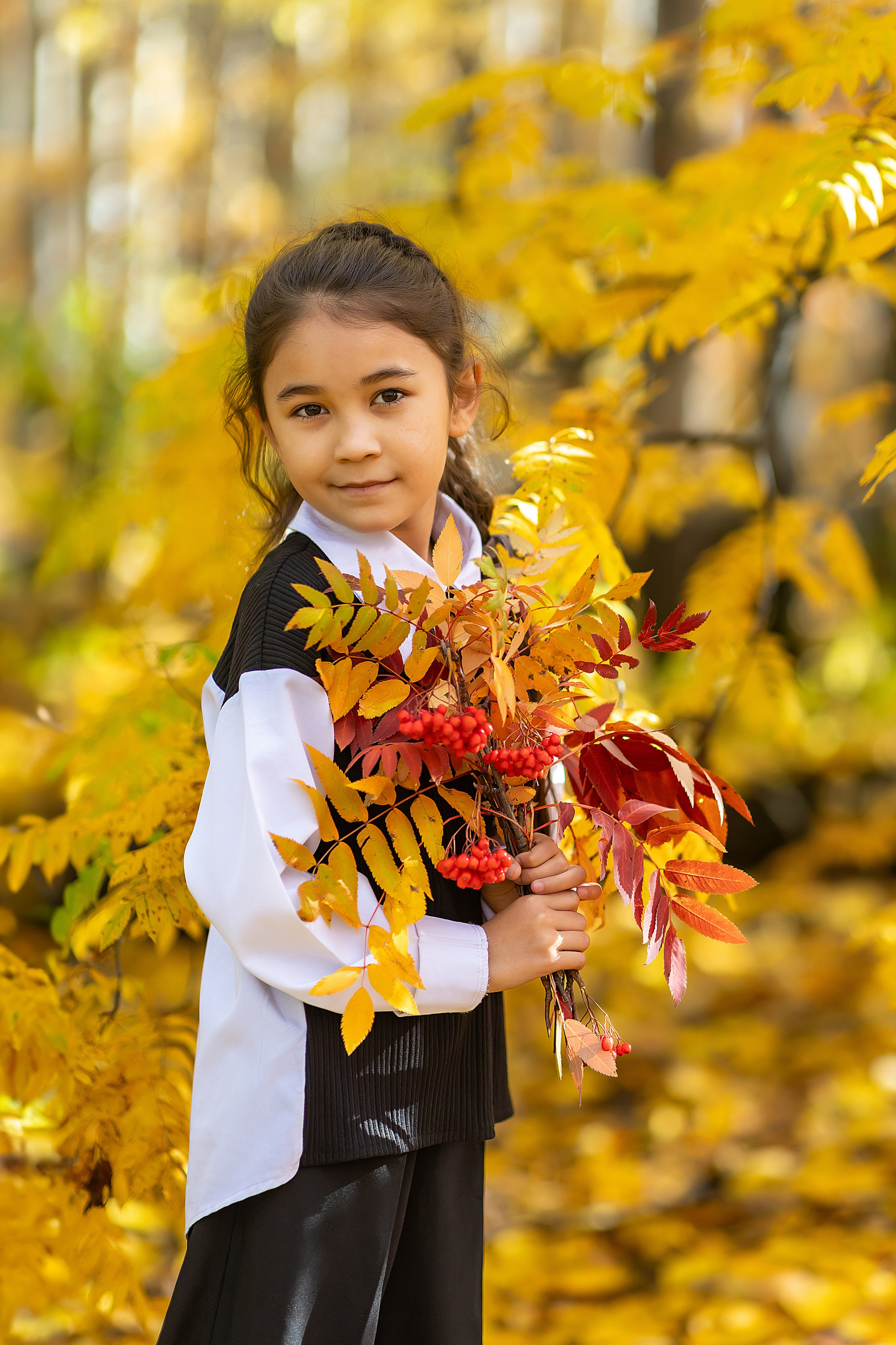 Примеры фото НАЧАЛЬНЫЕ КЛАССЫ. Фотограф Радужный ХМАО, Школьный фотограф, семейный фотограф, выпускной альбом