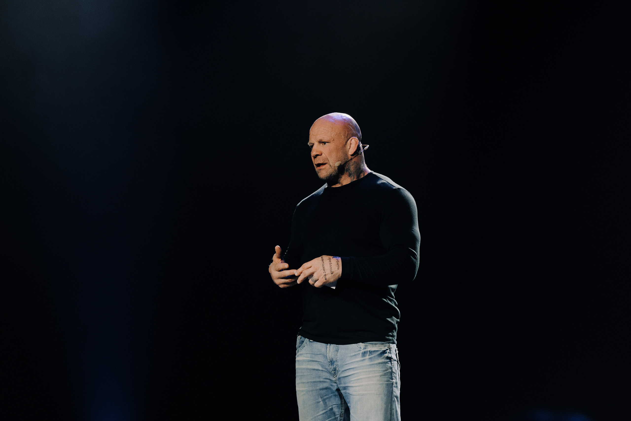 КОНФЕРЕНЦИЯ AMO CRM SIPUNI. Репортажный фотограф Зуев Роман г. Челябинск