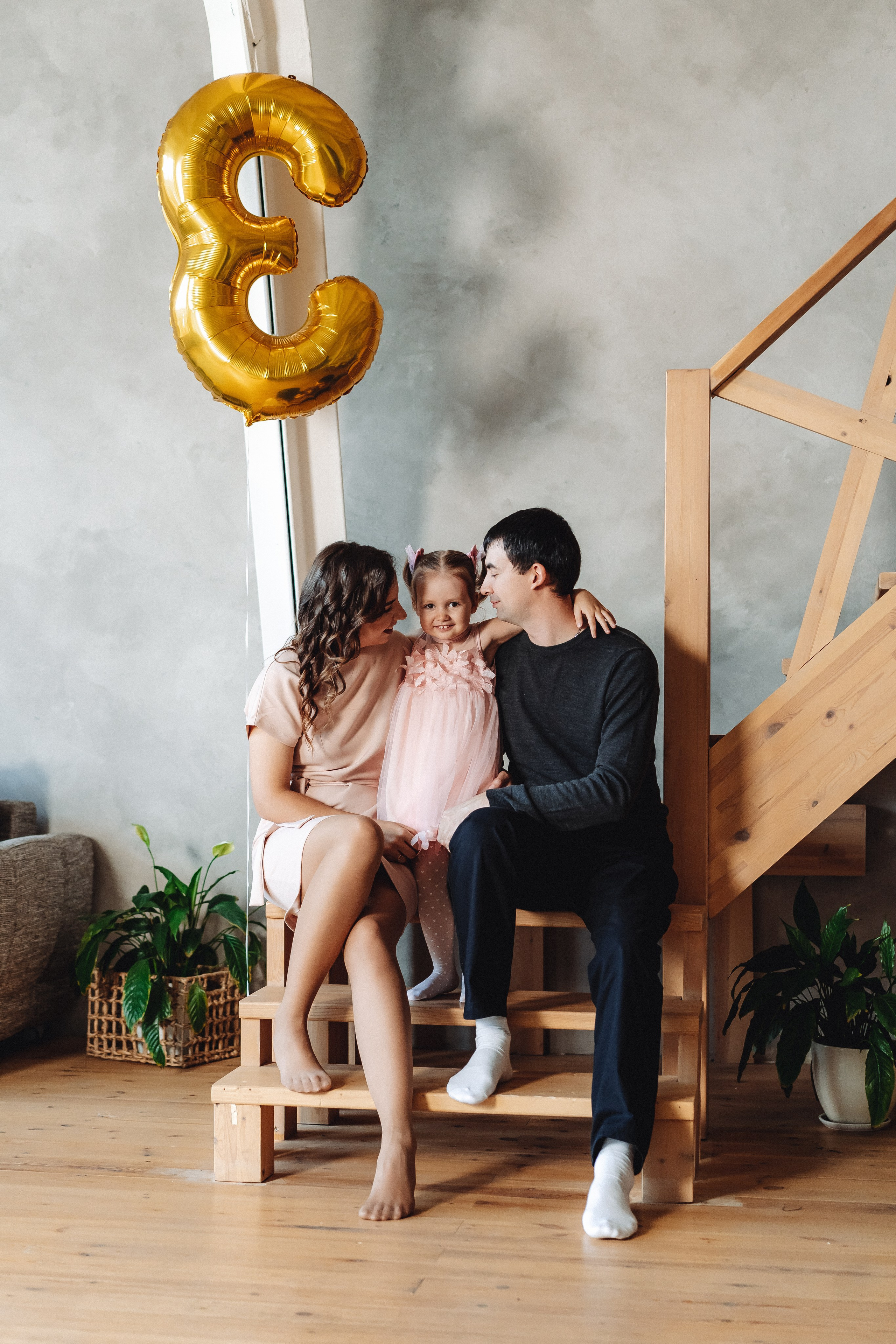 ДР в большой студии. Семейный и контент фотограф в Красноярске Власова Екатерина