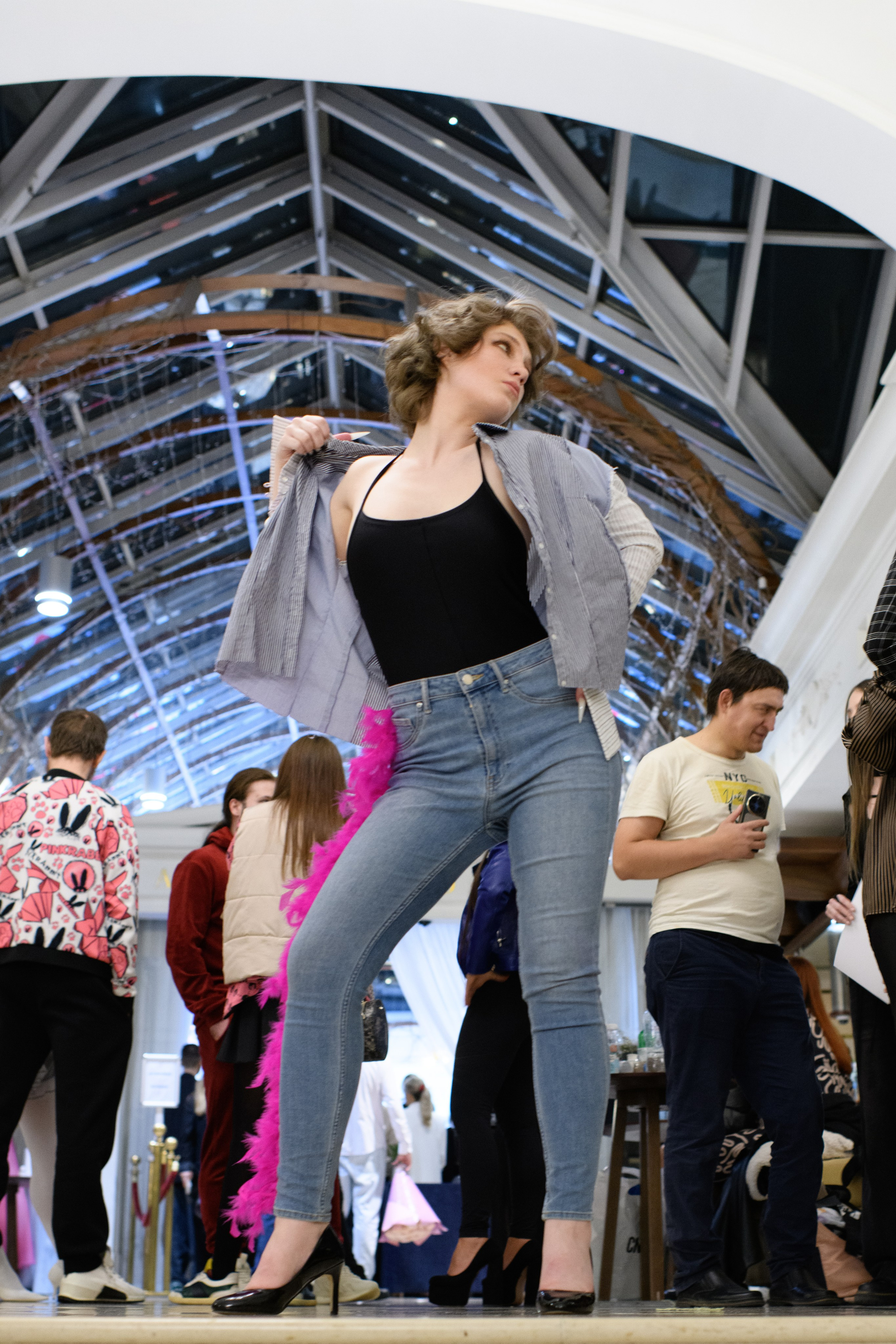 Фоторепортаж модного показа. Организация и проведение фотосъемок в Санкт-Петербурге. Фотограф Смирягин Илья