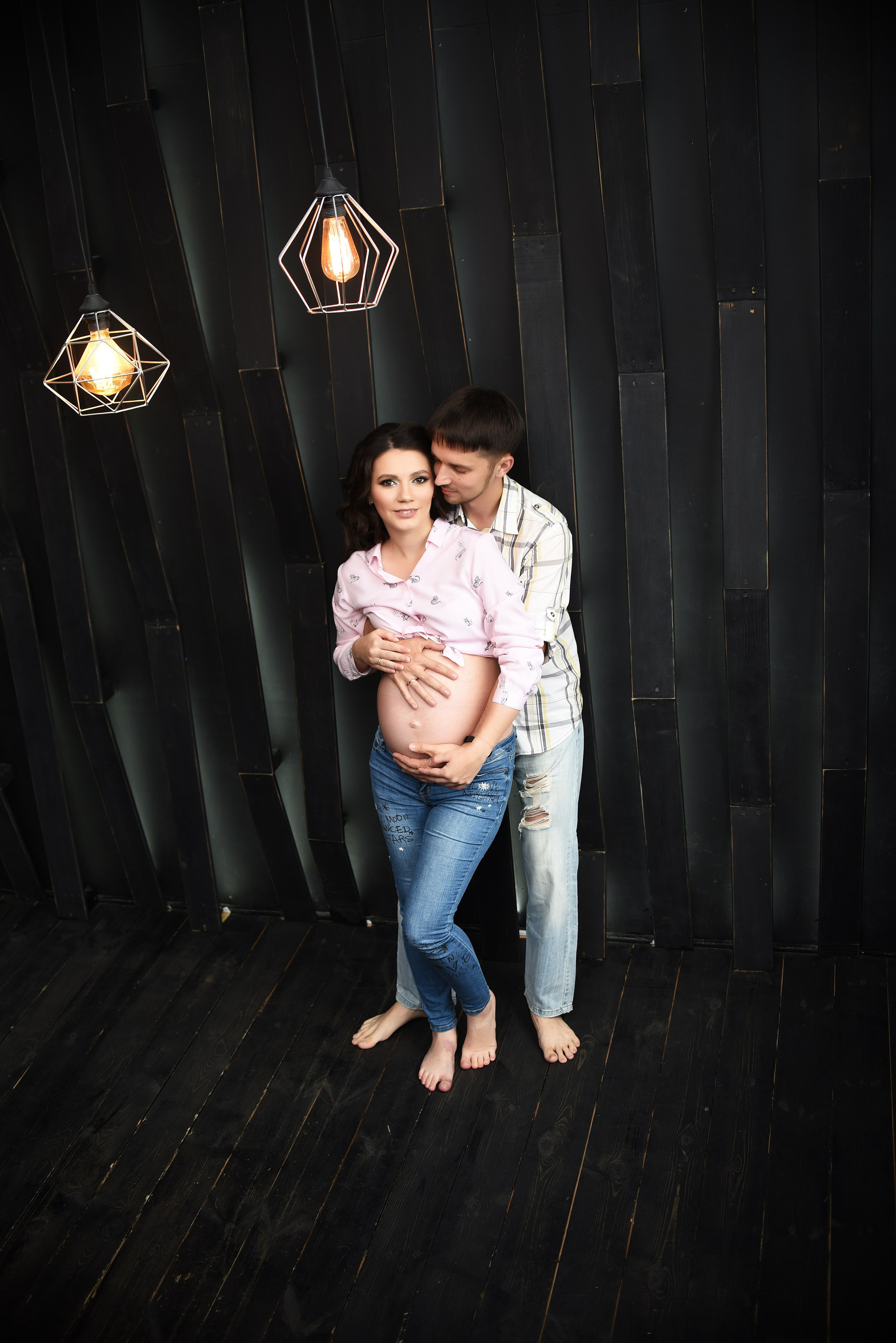Фотосессия беременности студийная съемка. Свадебный, семейный, детский, контент фотограф в Омске Максим Ильин