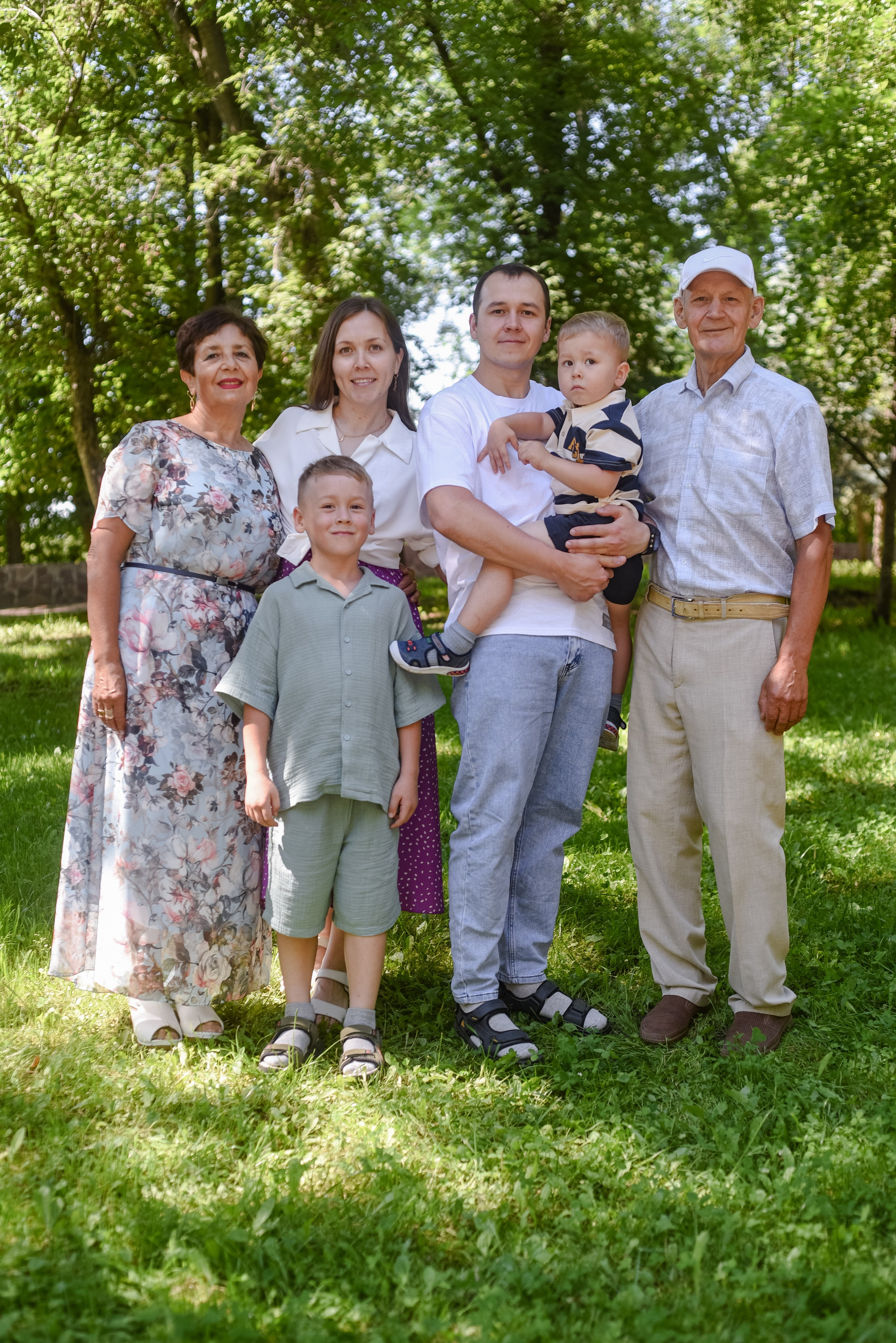 Семейная съемка в парке. Семейный и свадебный фотограф в г. Уфа Динара