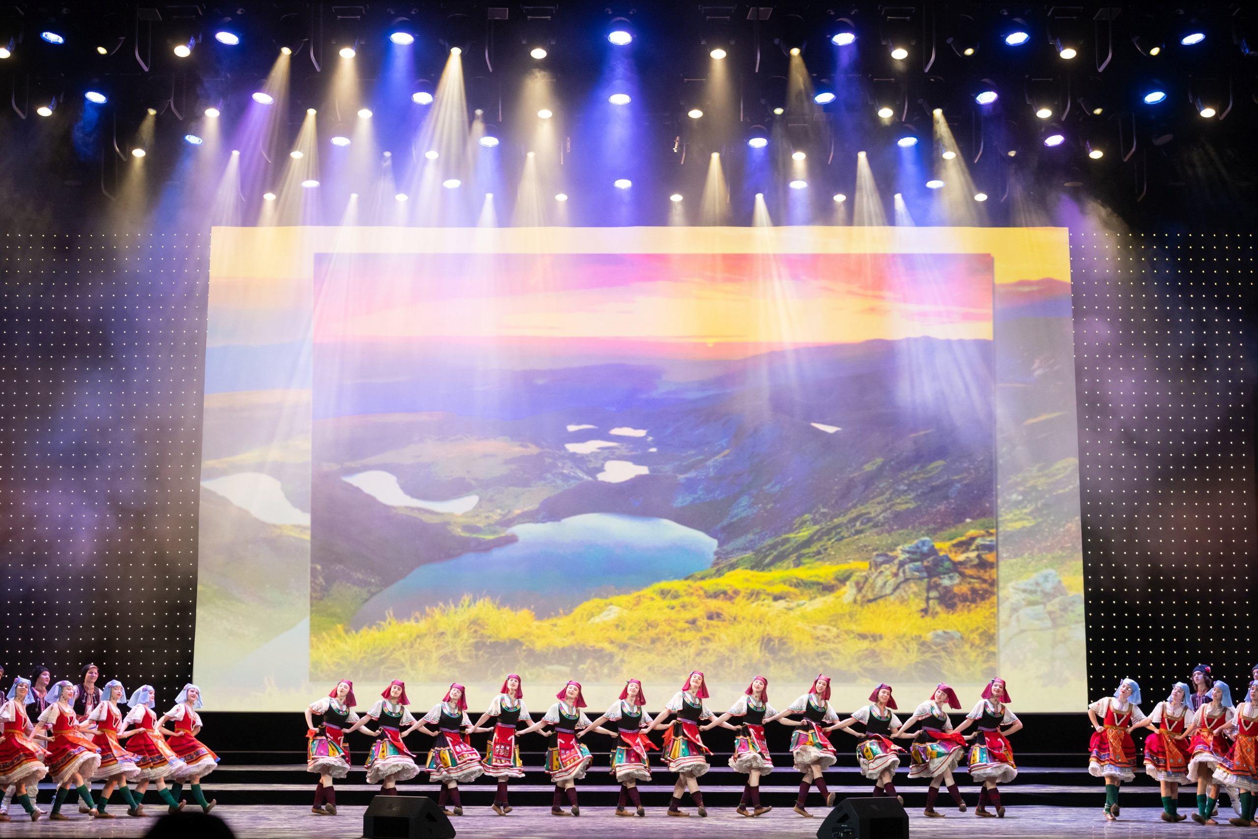 2 февраля, концерт Таланты России, Кремлевский Дворец. Золотое яблочко