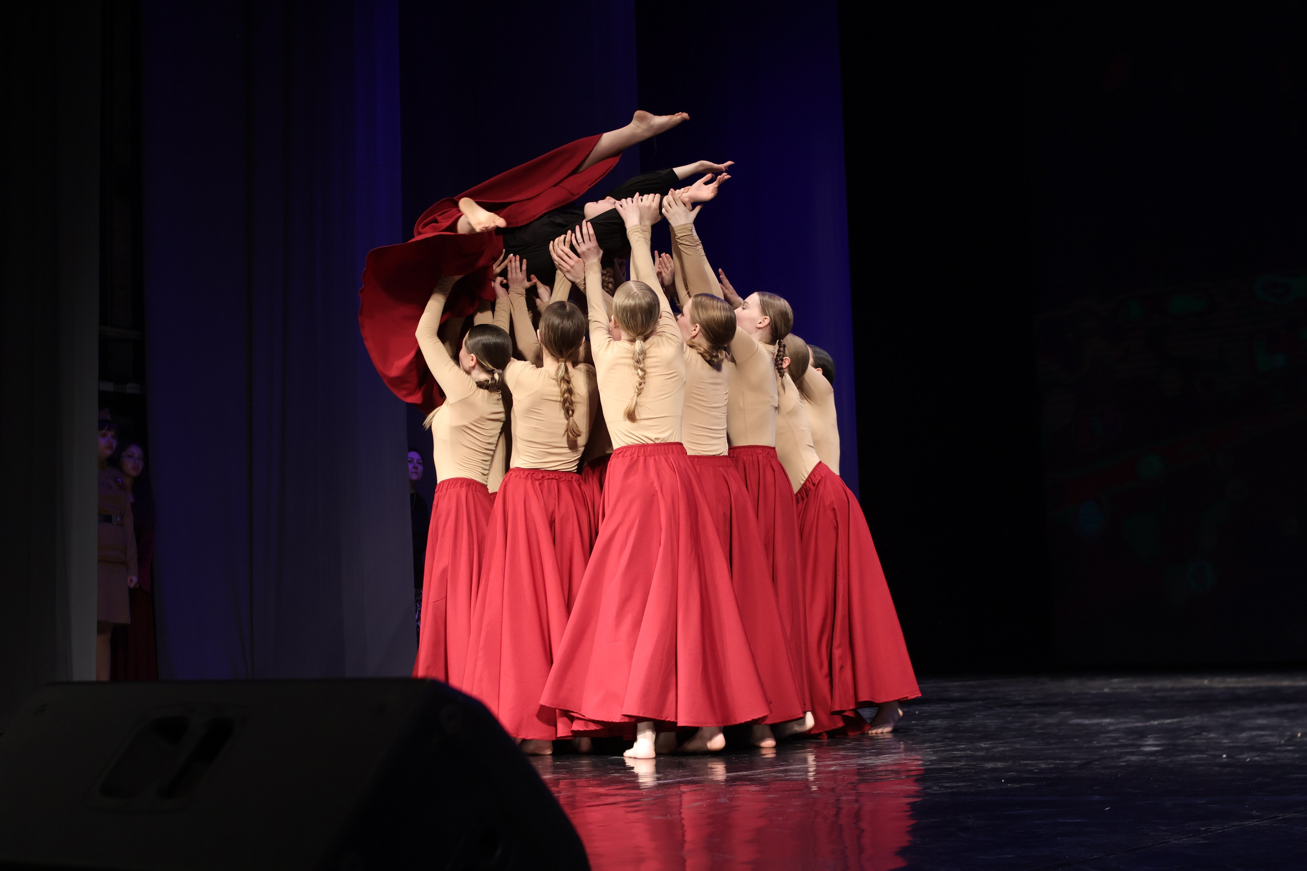 13 апреля, г. Томск. Золотое яблочко