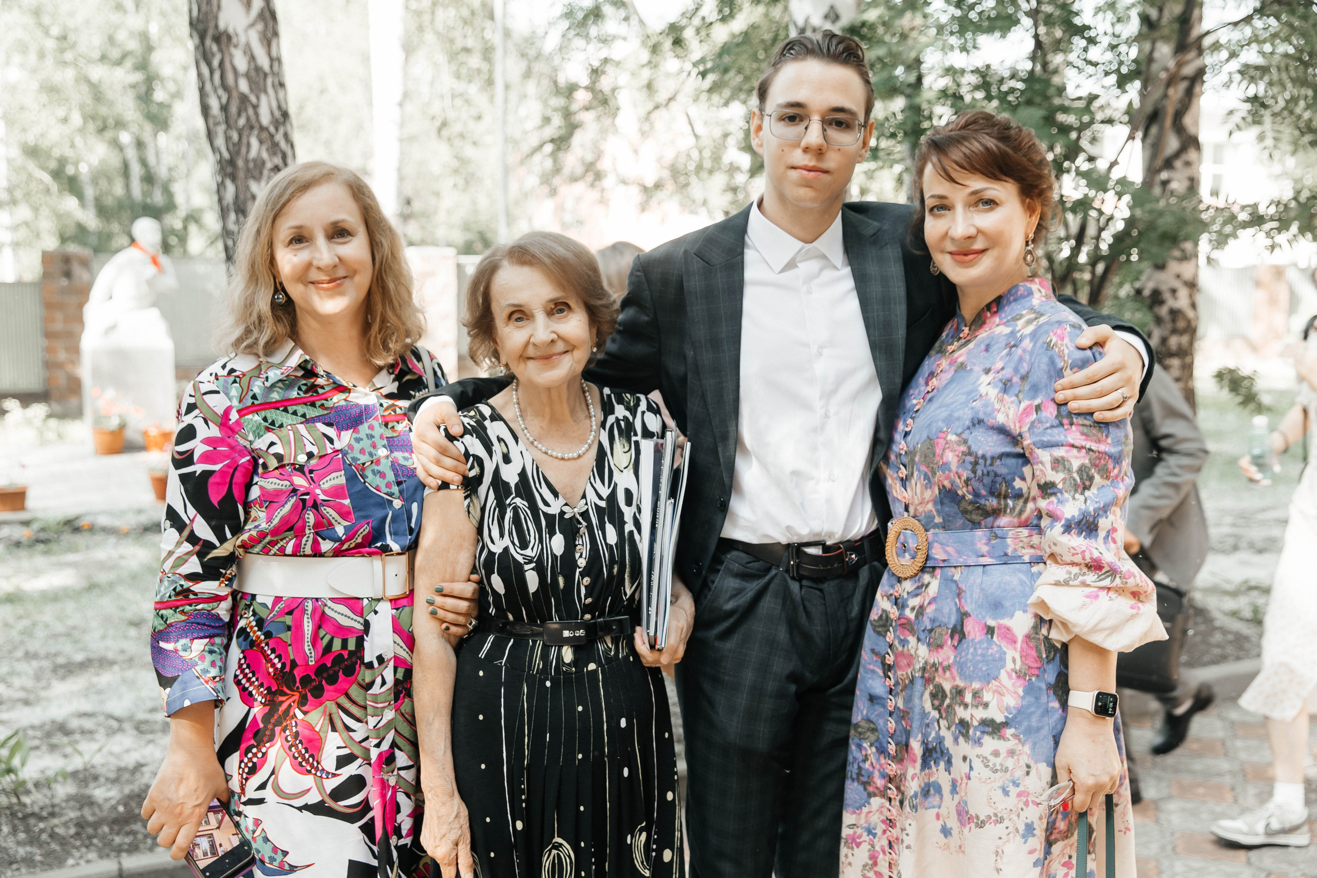 Гимназия Пеленг. _Carpe diem_