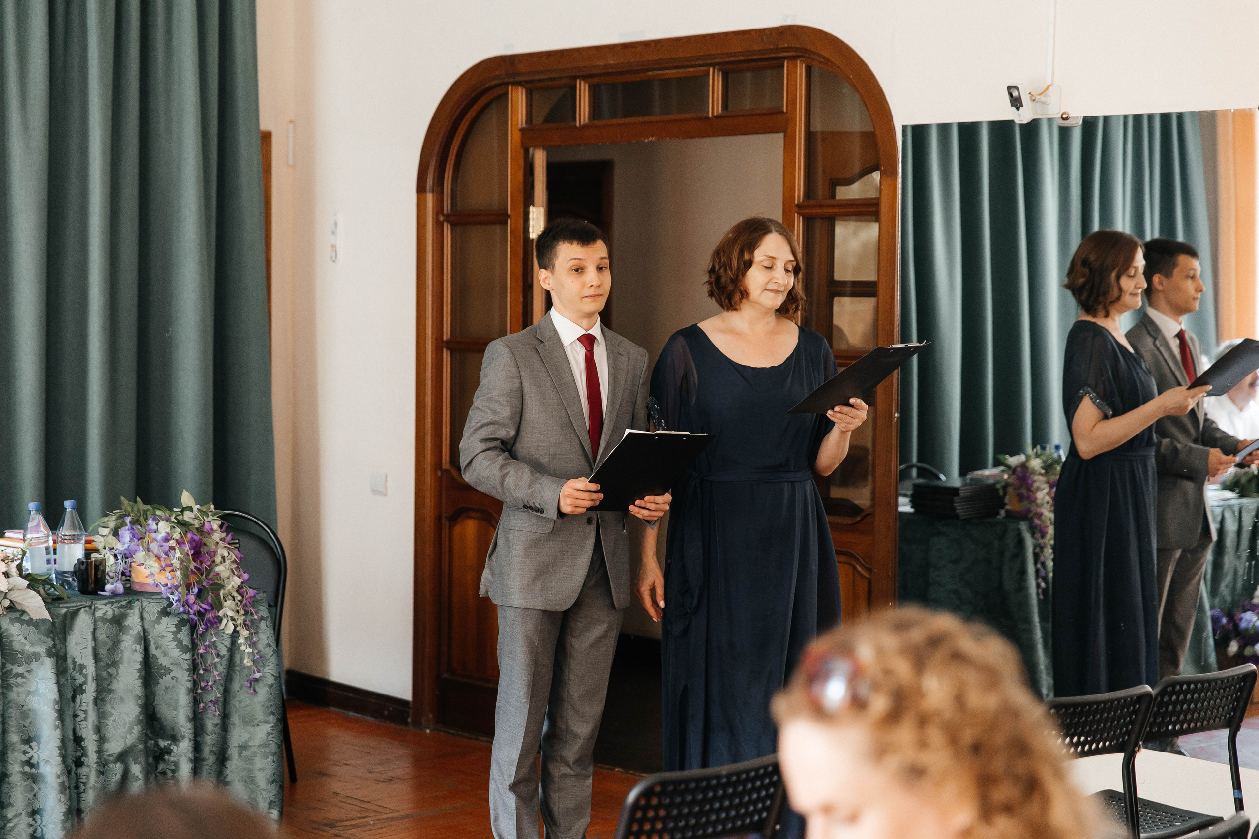 Гимназия Пеленг. _Carpe diem_