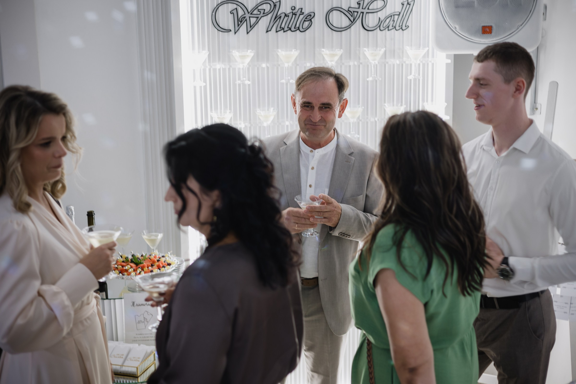 Эльвира и Иван. Свадебное агентство «Всё Серьёзно»