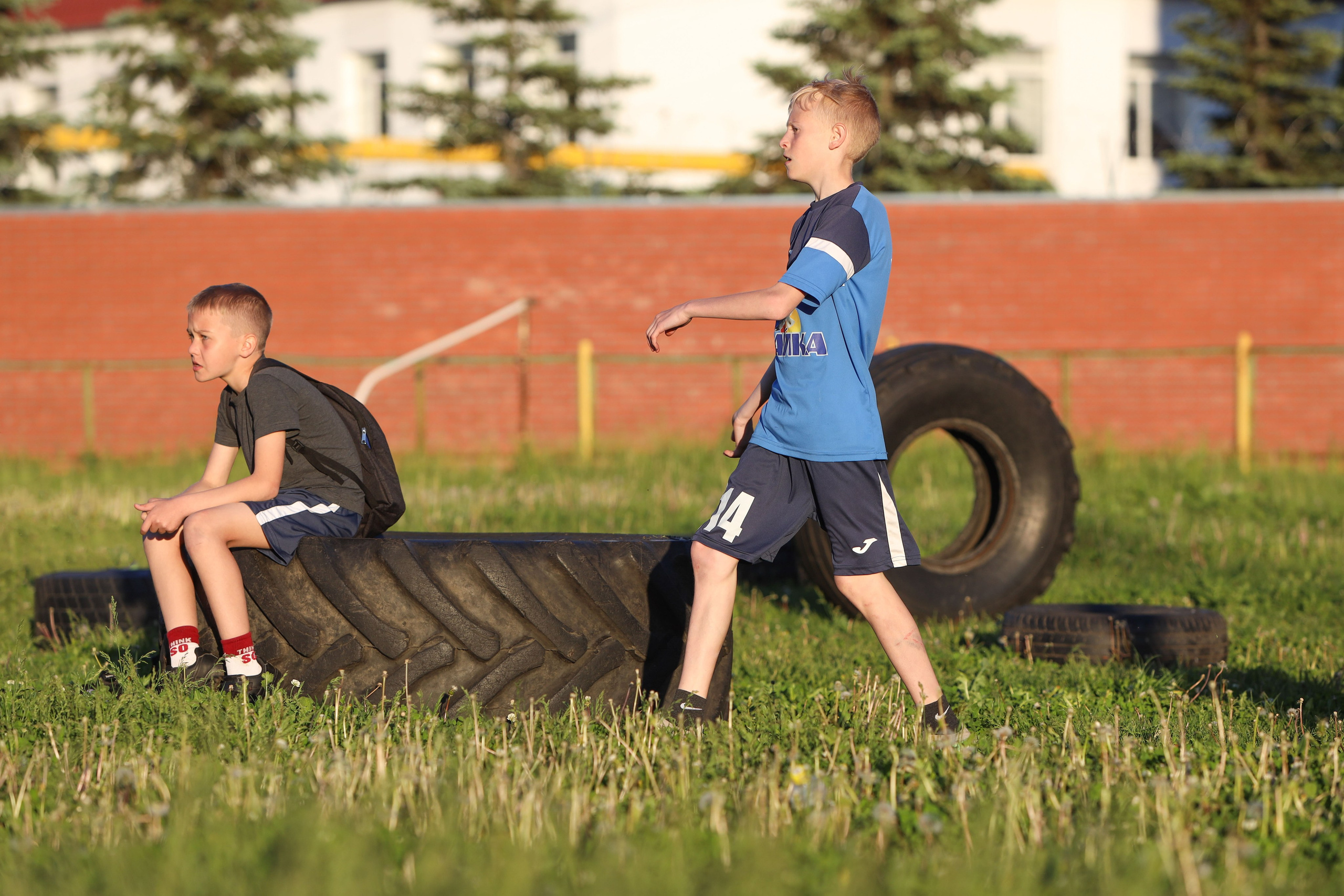 Чайка — Торпедо. Взрослое первенство города по футболу. Спортивный фотограф в Самаре