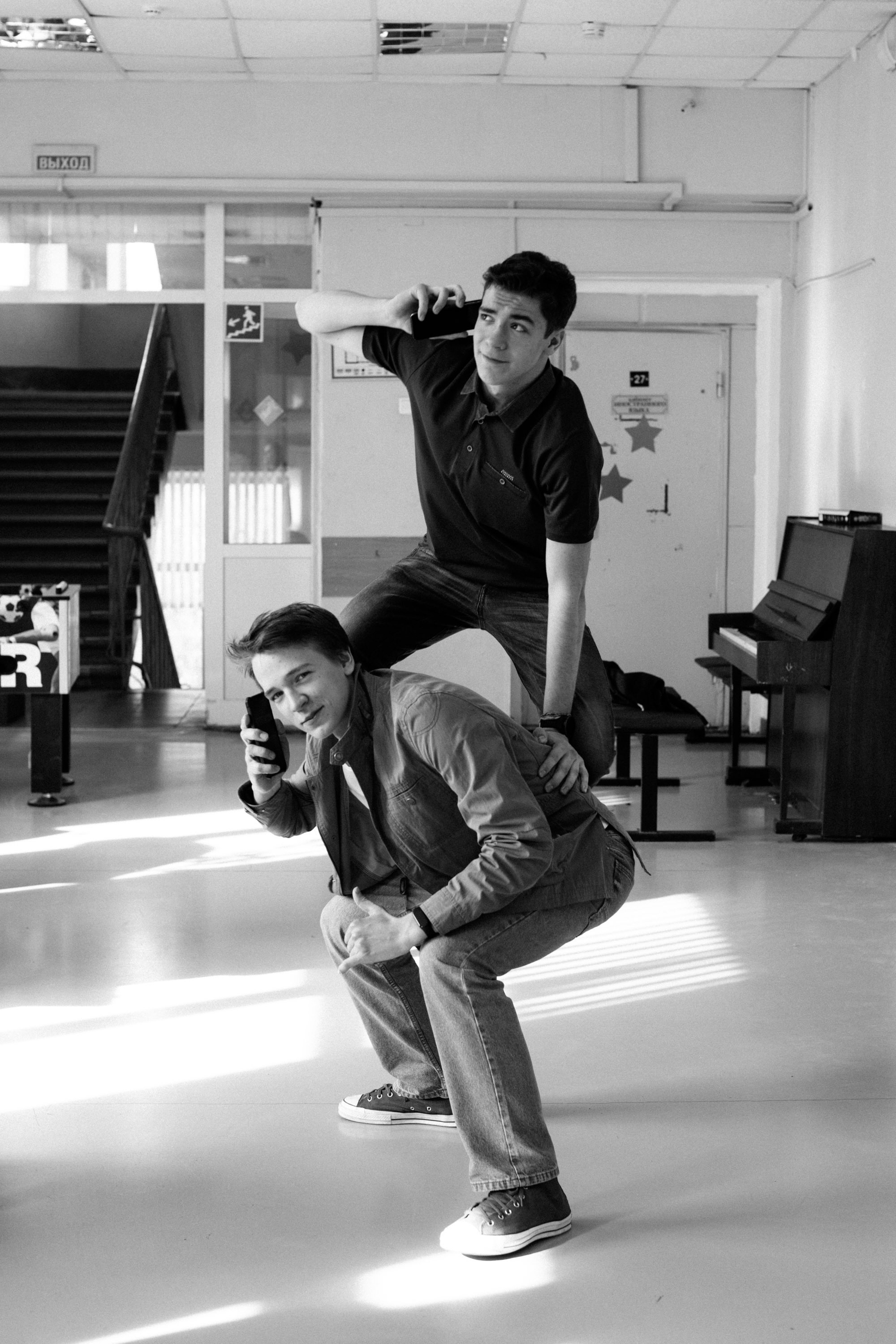 Школьные альбомы. Говорим о Вас