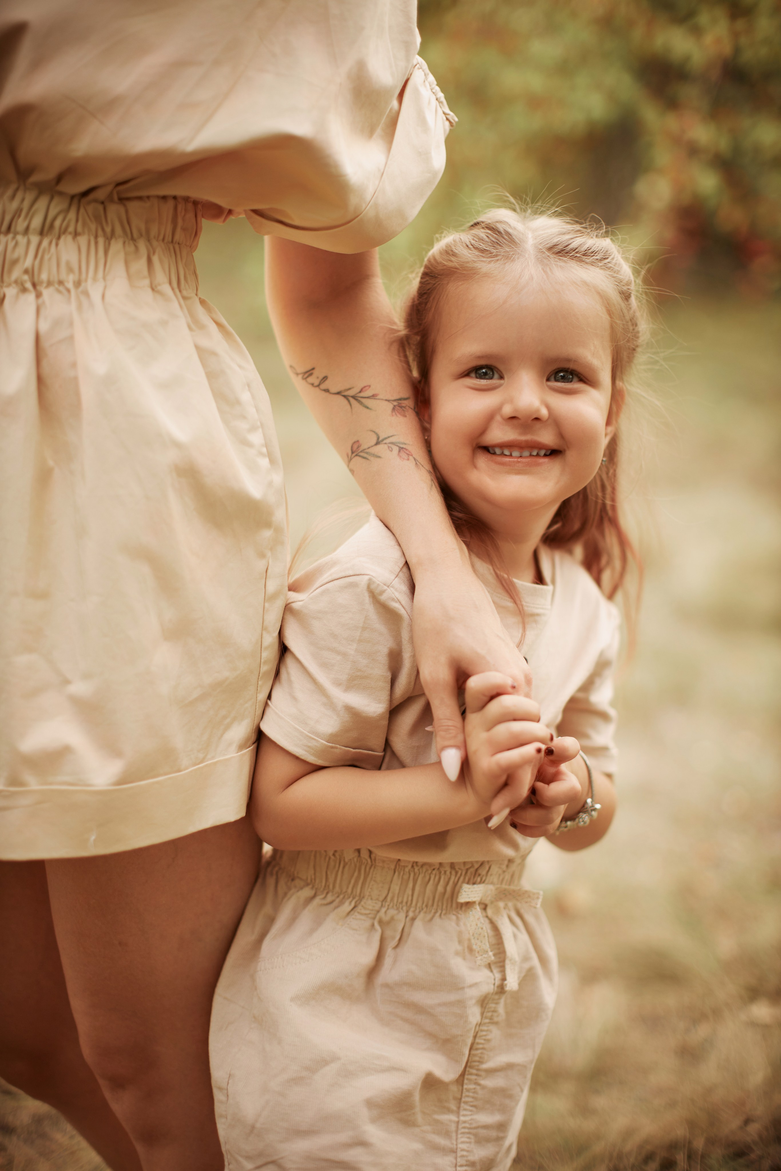 Настя и Милана. Ваш фотограф Антон Колташов город Курган Тюмень Челябинск Екатеринбург