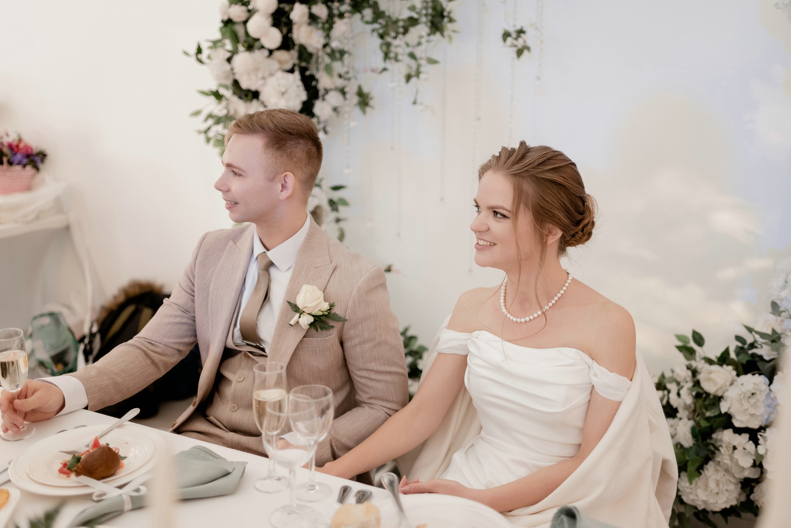 Выездная регистрация брака в парке Кусково. Свадебный и семейный фотограф в Москве Светлана Зоткина