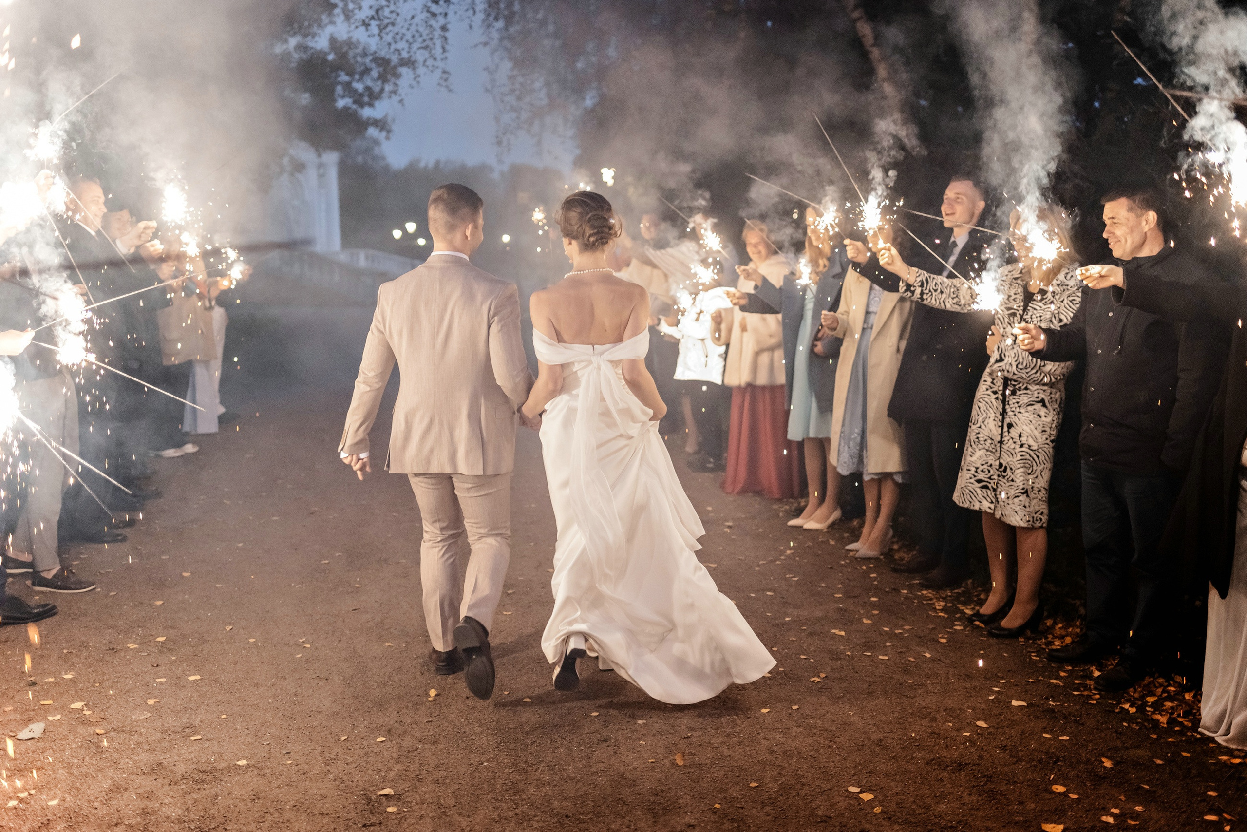 Выездная регистрация брака в парке Кусково. Свадебный и семейный фотограф в Москве Светлана Зоткина