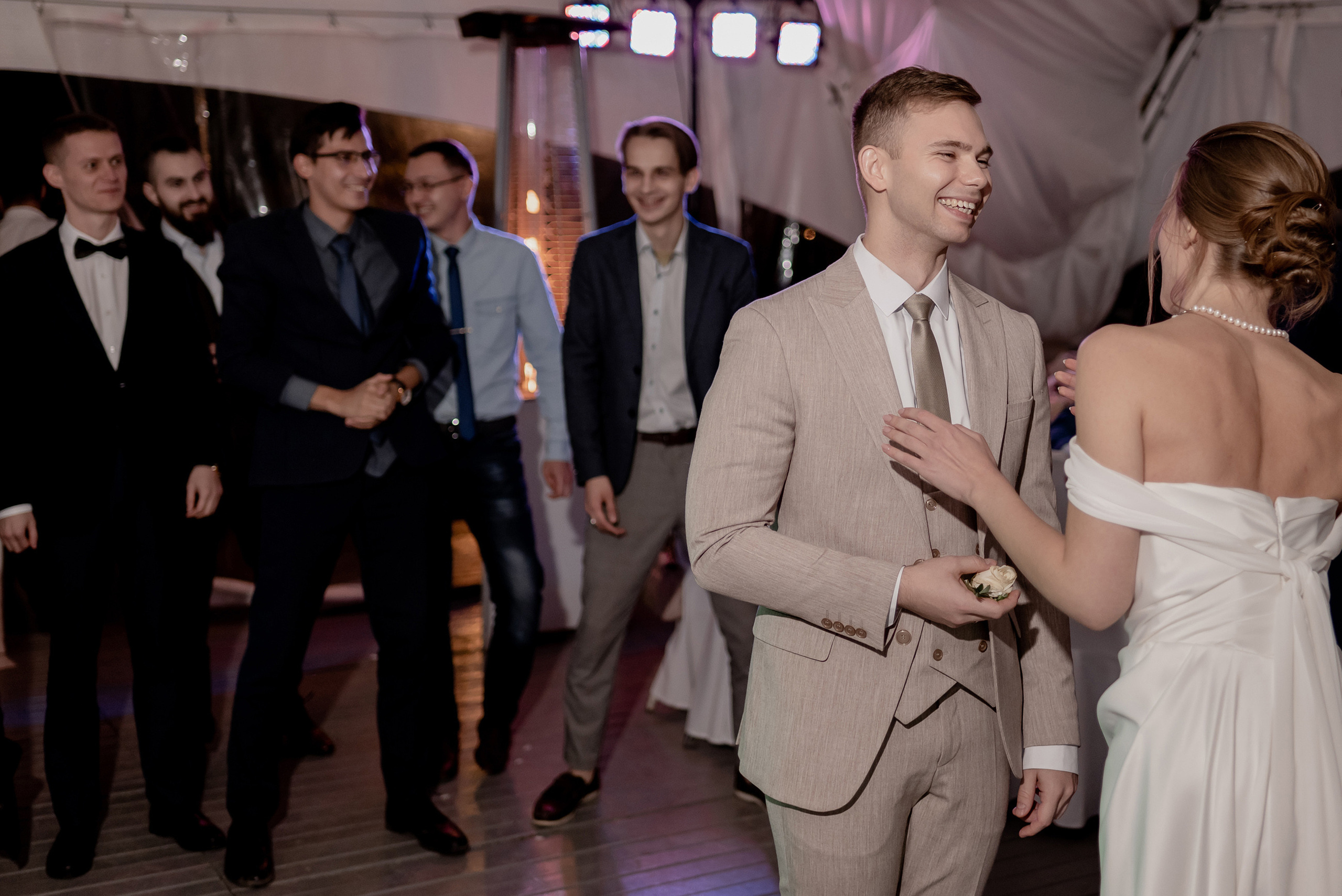 Выездная регистрация брака в парке Кусково. Свадебный и семейный фотограф в Москве Светлана Зоткина