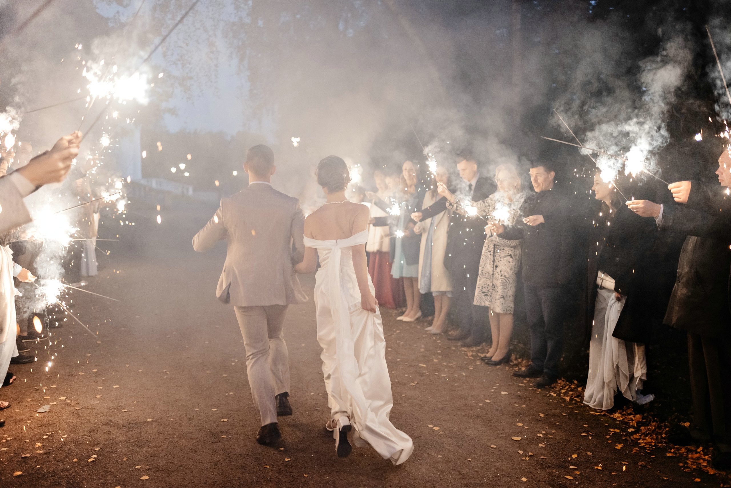 Выездная регистрация брака в парке Кусково. Свадебный и семейный фотограф в Москве Светлана Зоткина