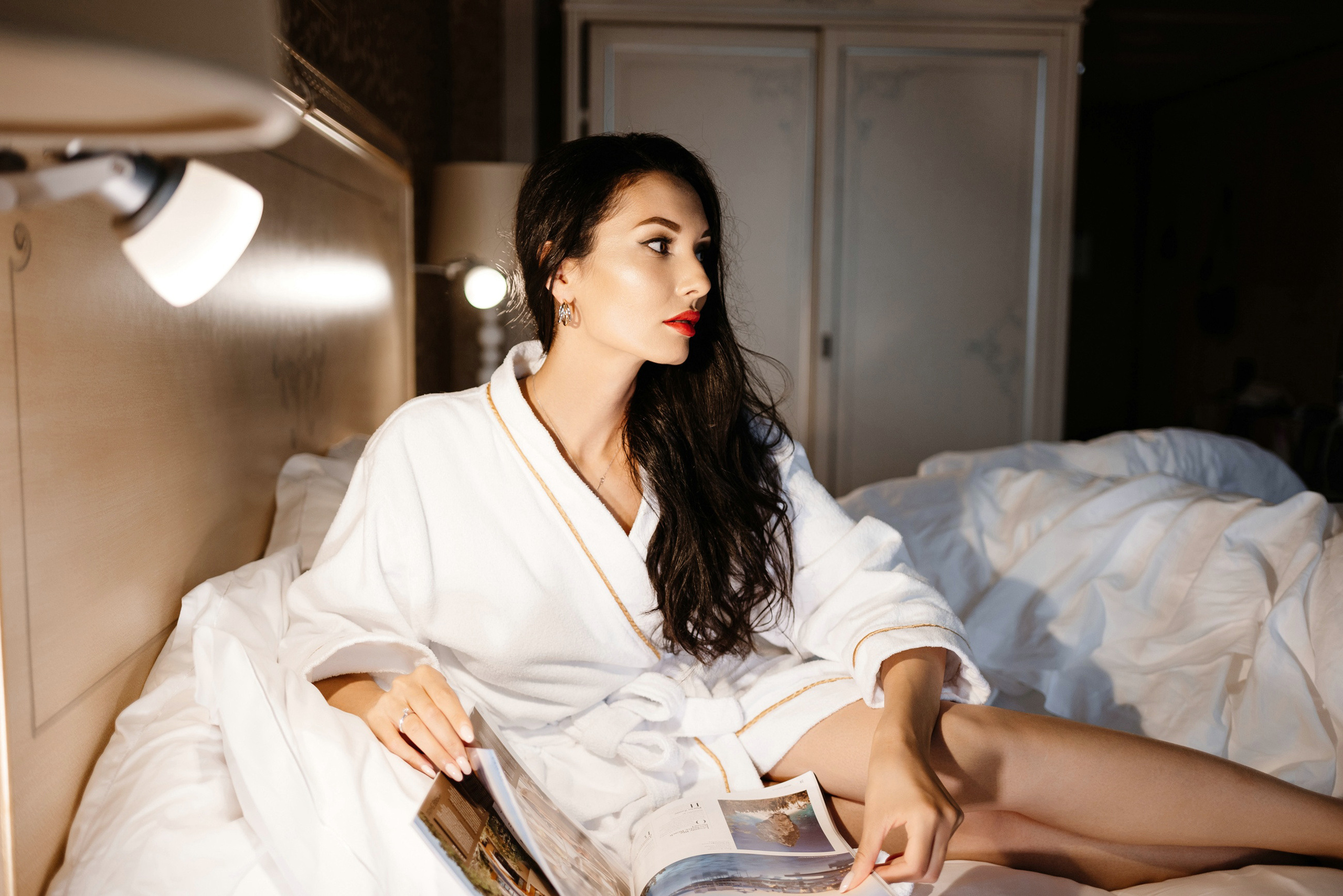 Сборы жениха и невесты в отеле Radisson Collection Hotel. Свадебный и семейный фотограф в Москве Светлана Зоткина