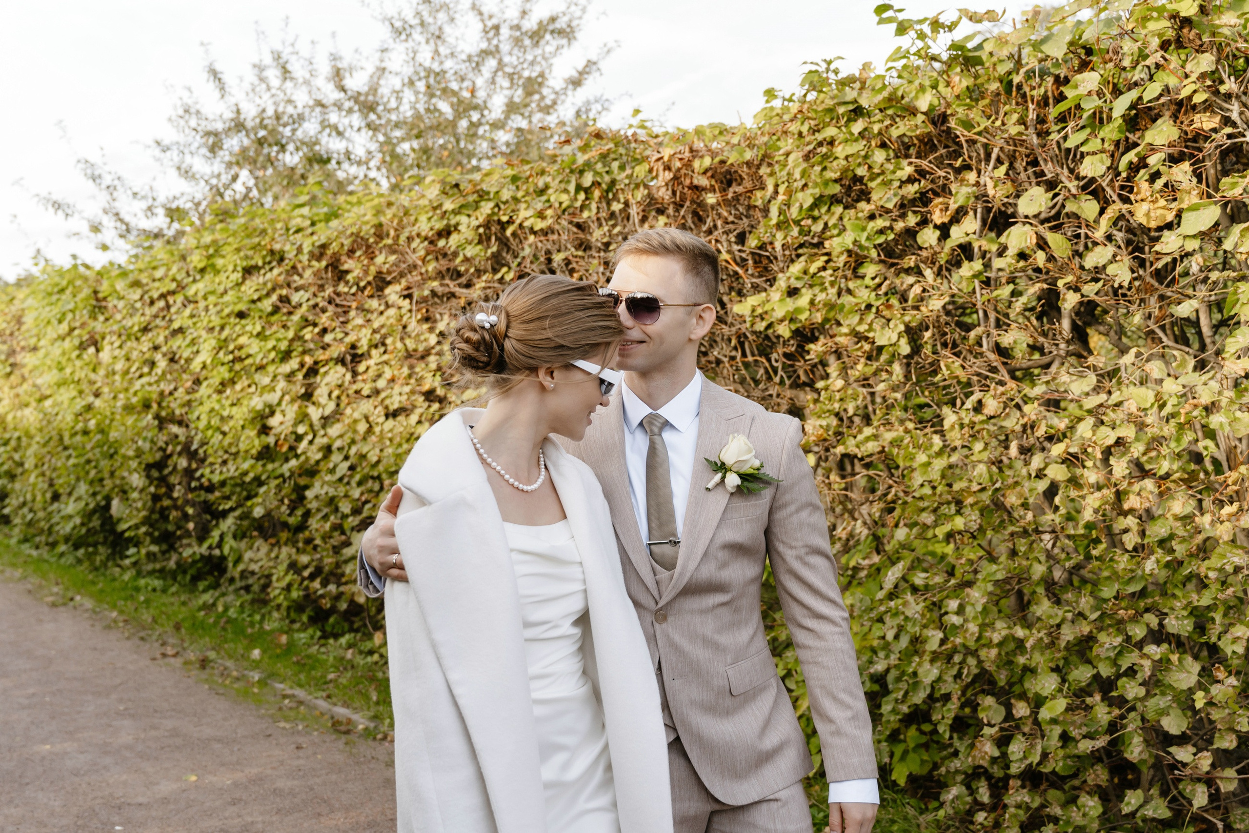 Выездная регистрация брака в парке Кусково. Свадебный и семейный фотограф в Москве Светлана Зоткина