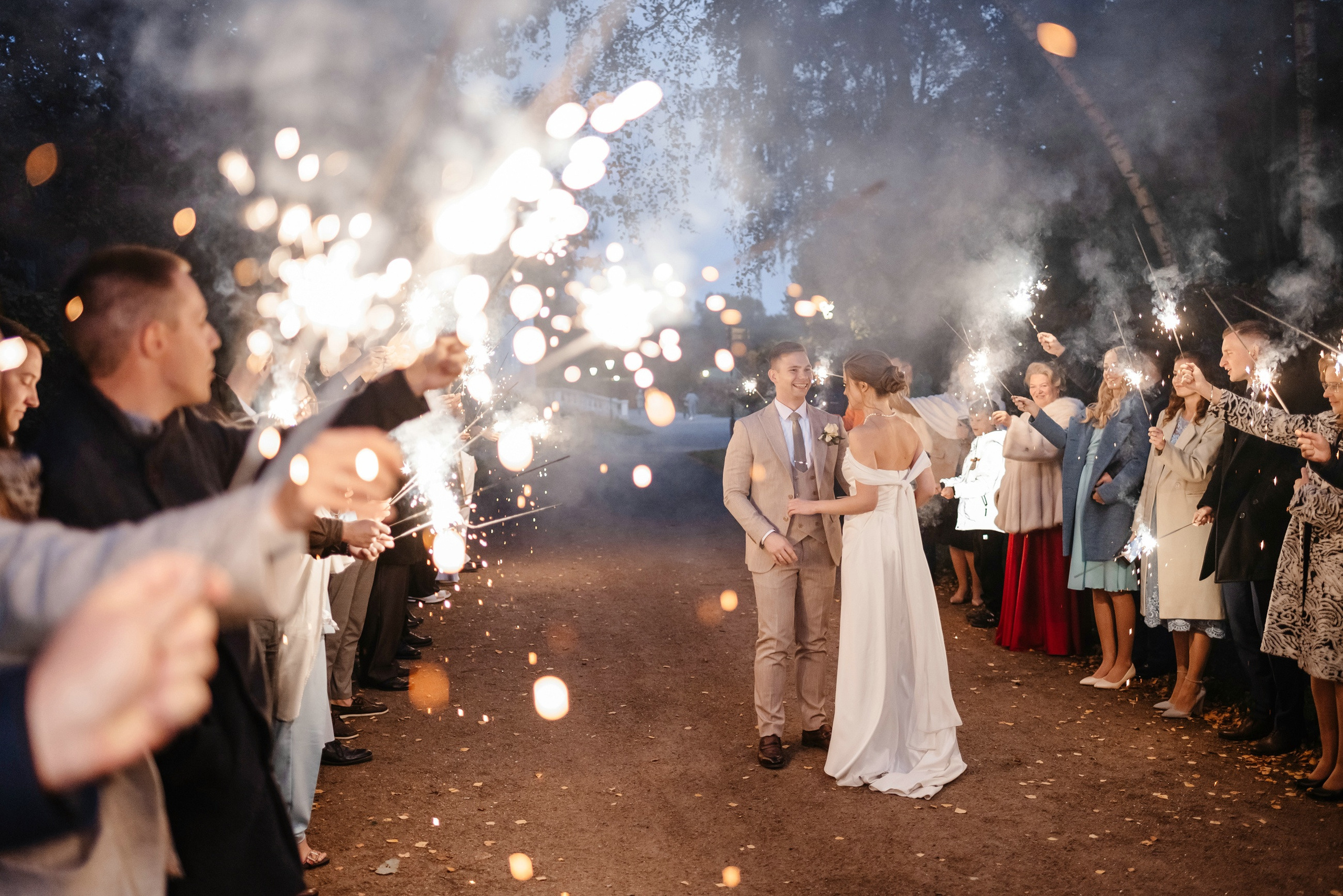 Выездная регистрация брака в парке Кусково. Свадебный и семейный фотограф в Москве Светлана Зоткина