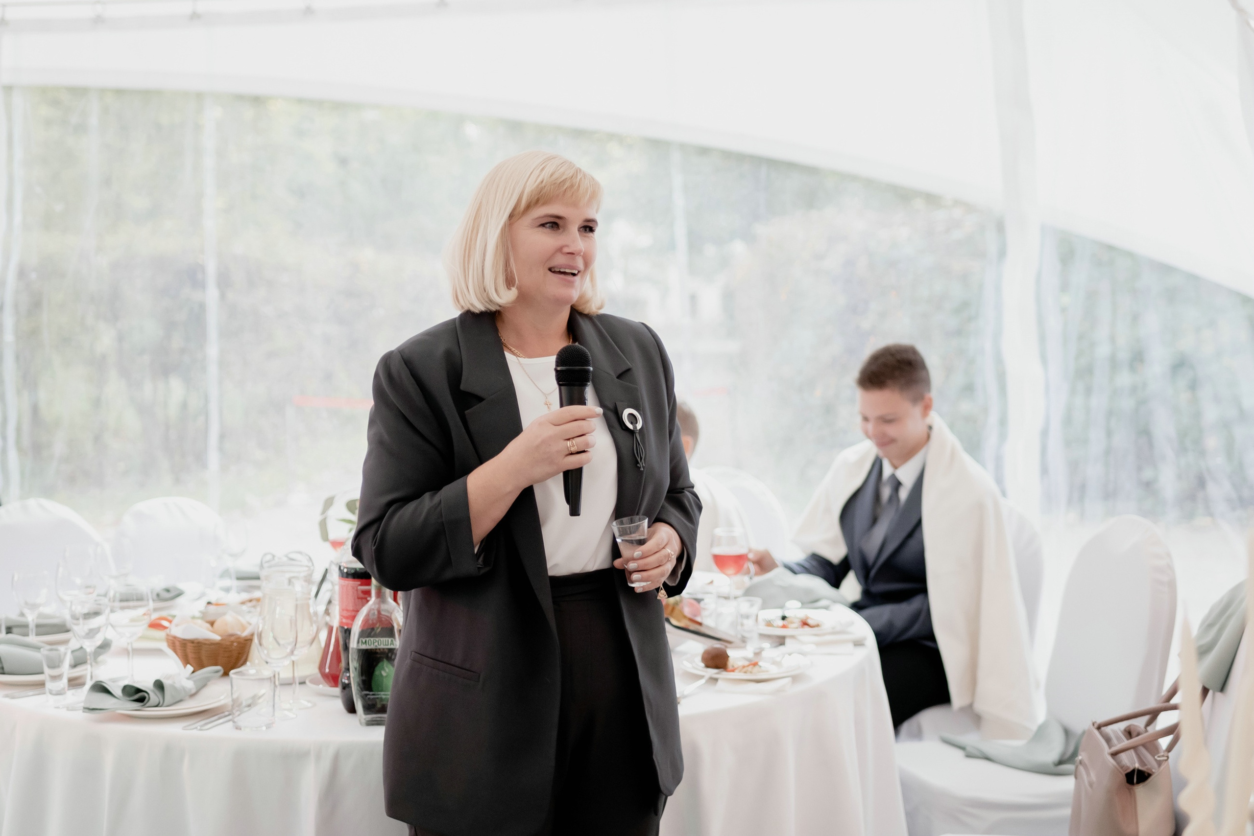 Выездная регистрация брака в парке Кусково. Свадебный и семейный фотограф в Москве Светлана Зоткина