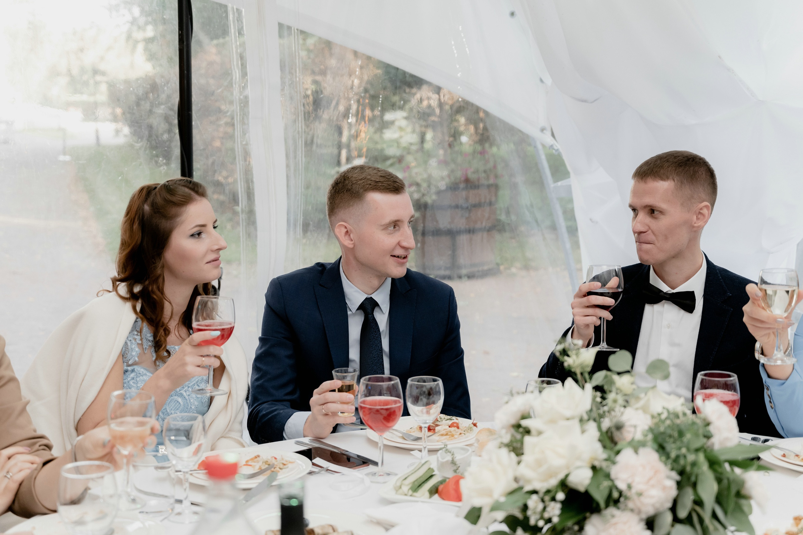 Выездная регистрация брака в парке Кусково. Свадебный и семейный фотограф в Москве Светлана Зоткина