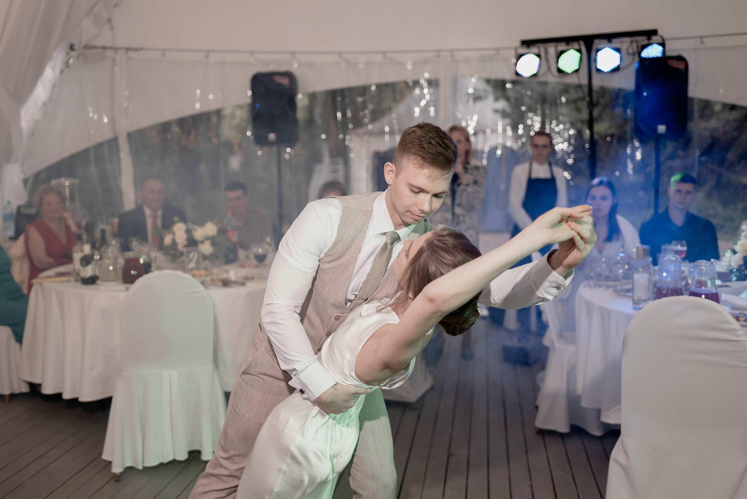 Выездная регистрация брака в парке Кусково. Свадебный и семейный фотограф в Москве Светлана Зоткина