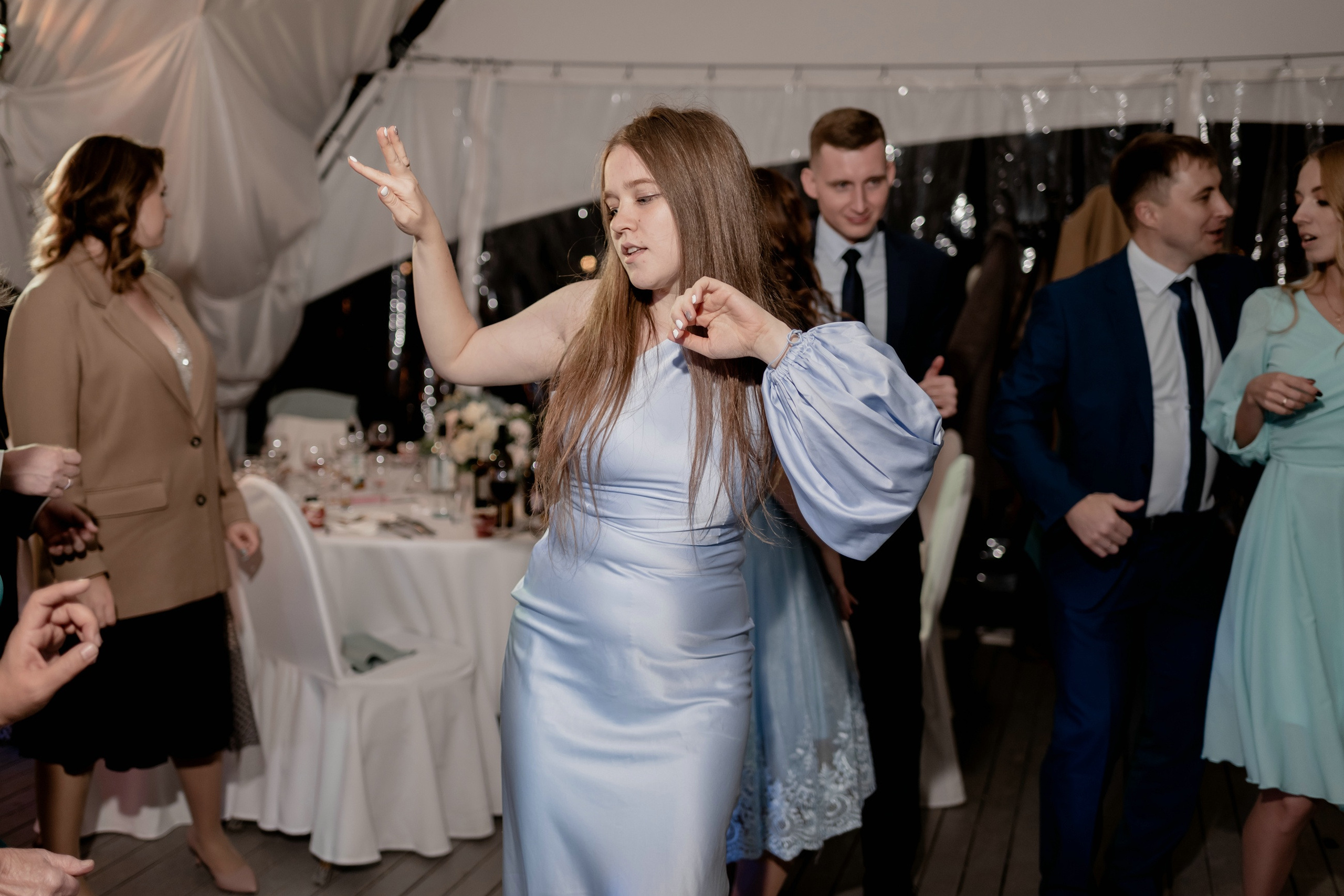 Выездная регистрация брака в парке Кусково. Свадебный и семейный фотограф в Москве Светлана Зоткина